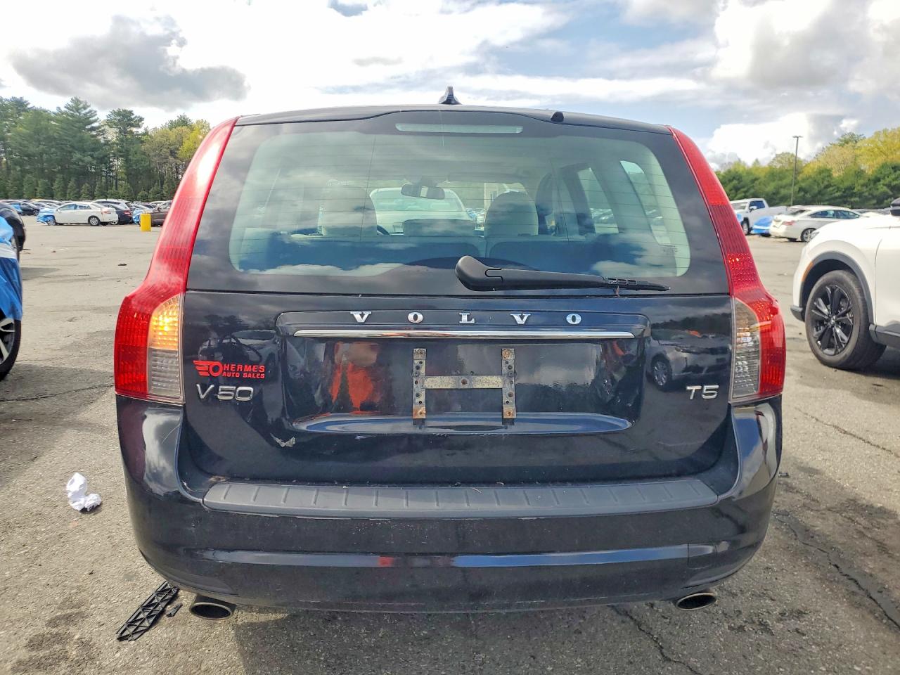 2011 Volvo V50 T5 Black vin: YV1672MW0B2625645