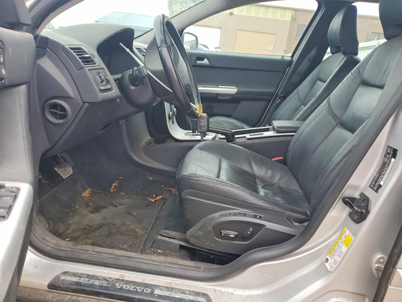 2011 Volvo V50 T5 Gray vin: YV1672MW5B2630582