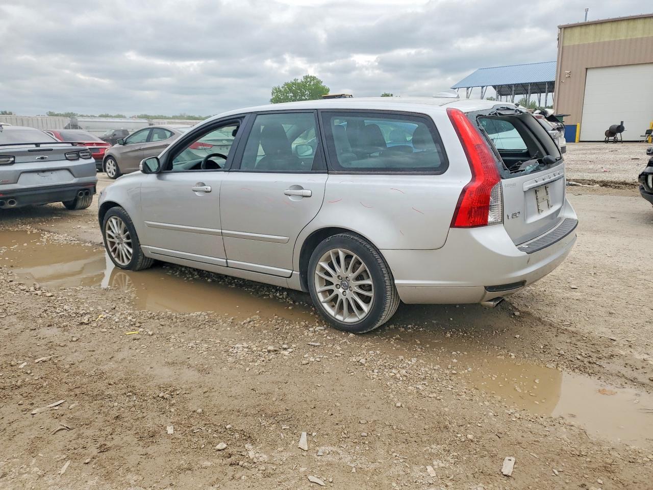 2011 Volvo V50 T5 Gray vin: YV1672MW5B2630582