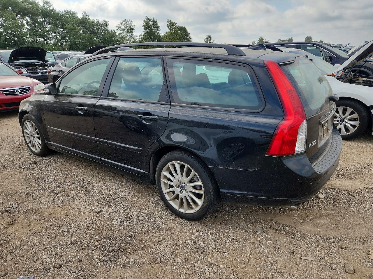 2011 Volvo V50 T5 Black vin: YV1672MW6B2606050