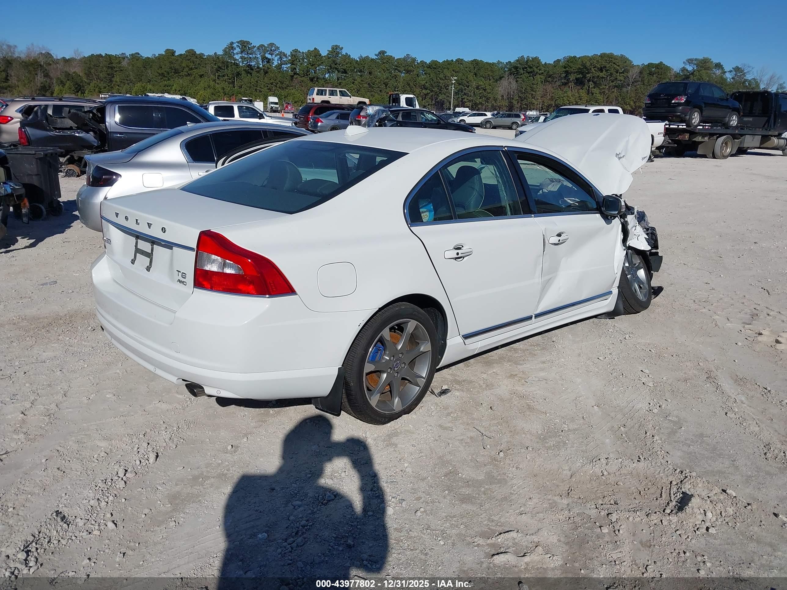 2011 Volvo S80 T6 White vin: YV1902AH3B1148416