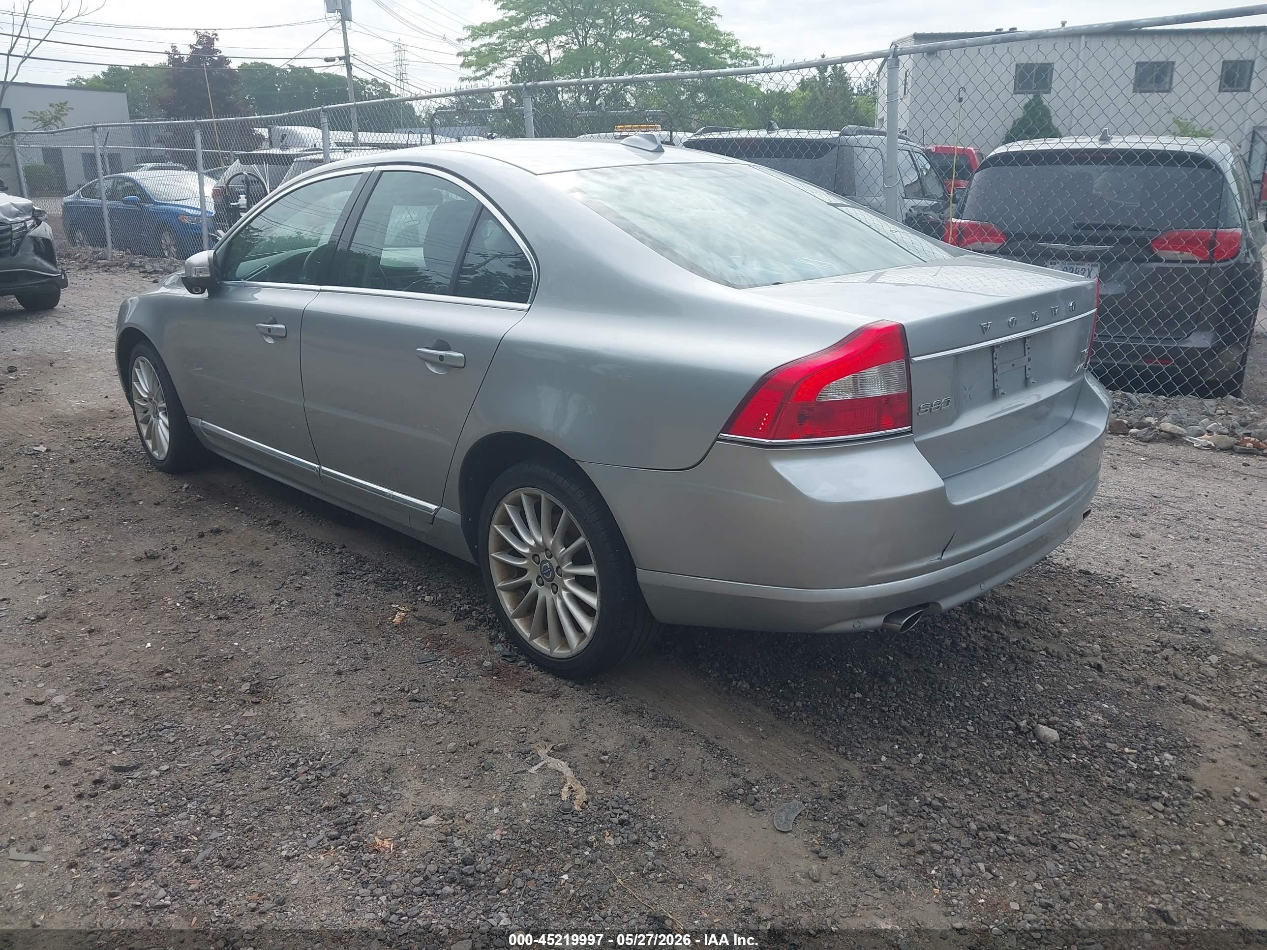 2011 Volvo S80 T6 Серебряный vin: YV1902AH4B1146027