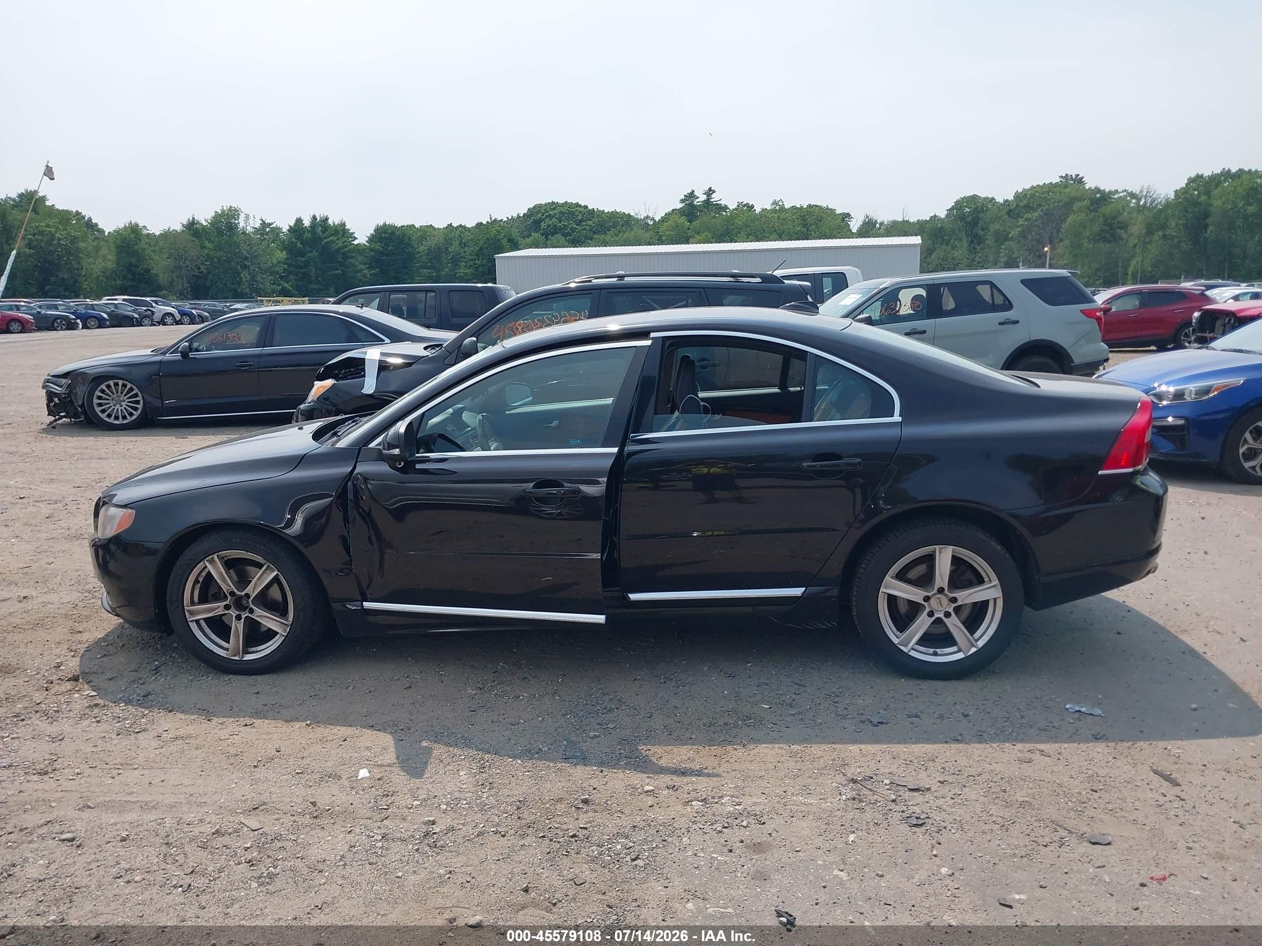 2013 Volvo S80 T6 Platinum Черный vin: YV1902AH5D1167312