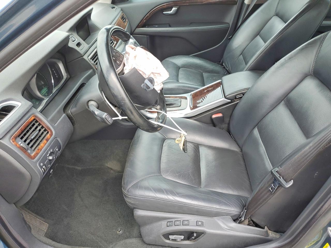 2014 Volvo S80 T6 Blue vin: YV1902AH7E1178961