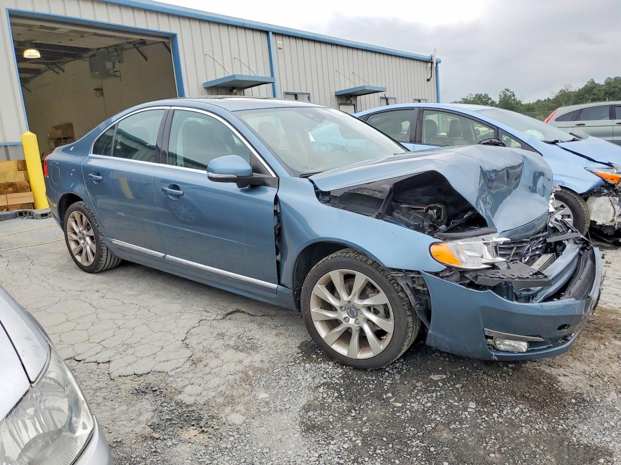 2014 Volvo S80 T6 Blue vin: YV1902AH7E1178961