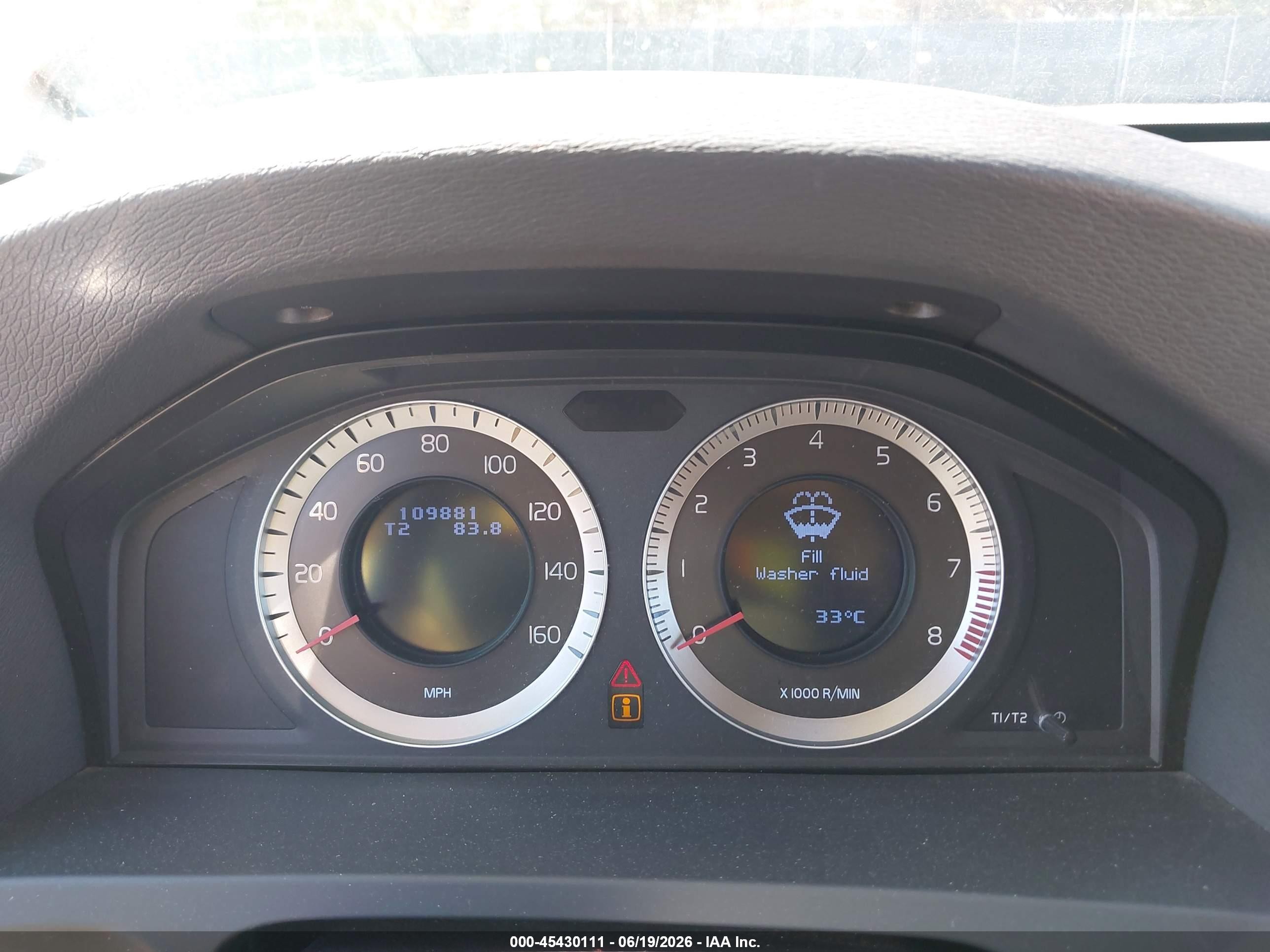2011 Volvo S60 T6 Оранжевый vin: YV1902FH0B2000677