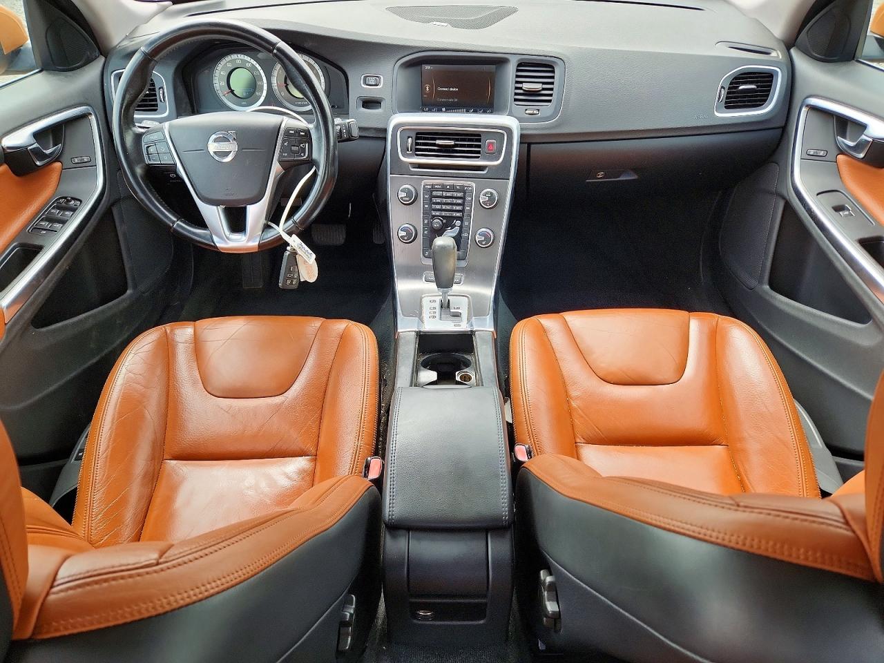 2011 Volvo S60 T6 Orange vin: YV1902FH0B2007855
