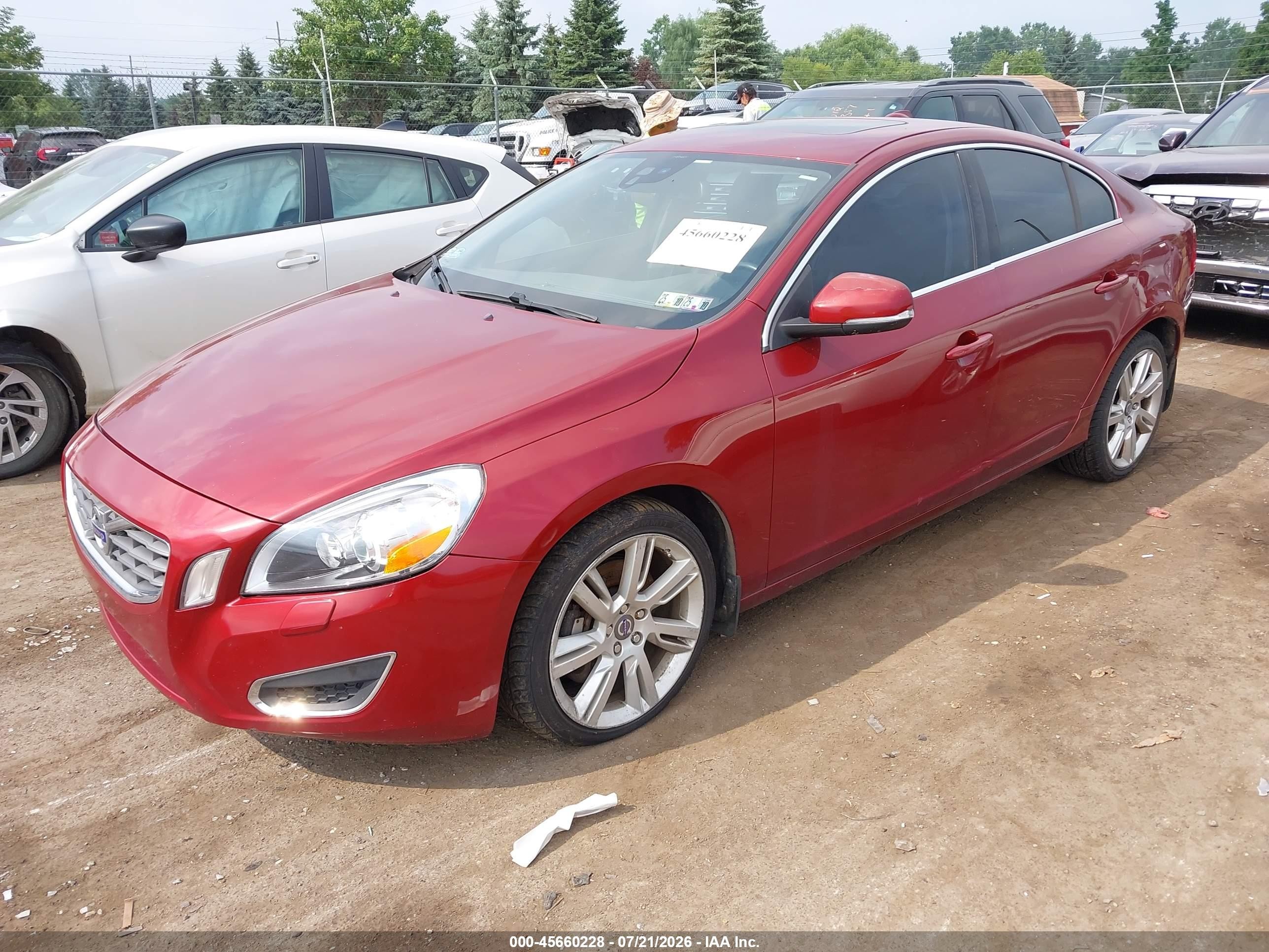 2012 Volvo S60 T6 Красный vin: YV1902FH0C2077843