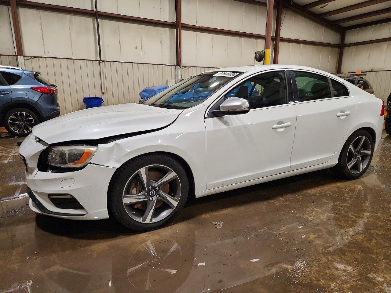 2014 Volvo S60 T6 White vin: YV1902FH0E1294110