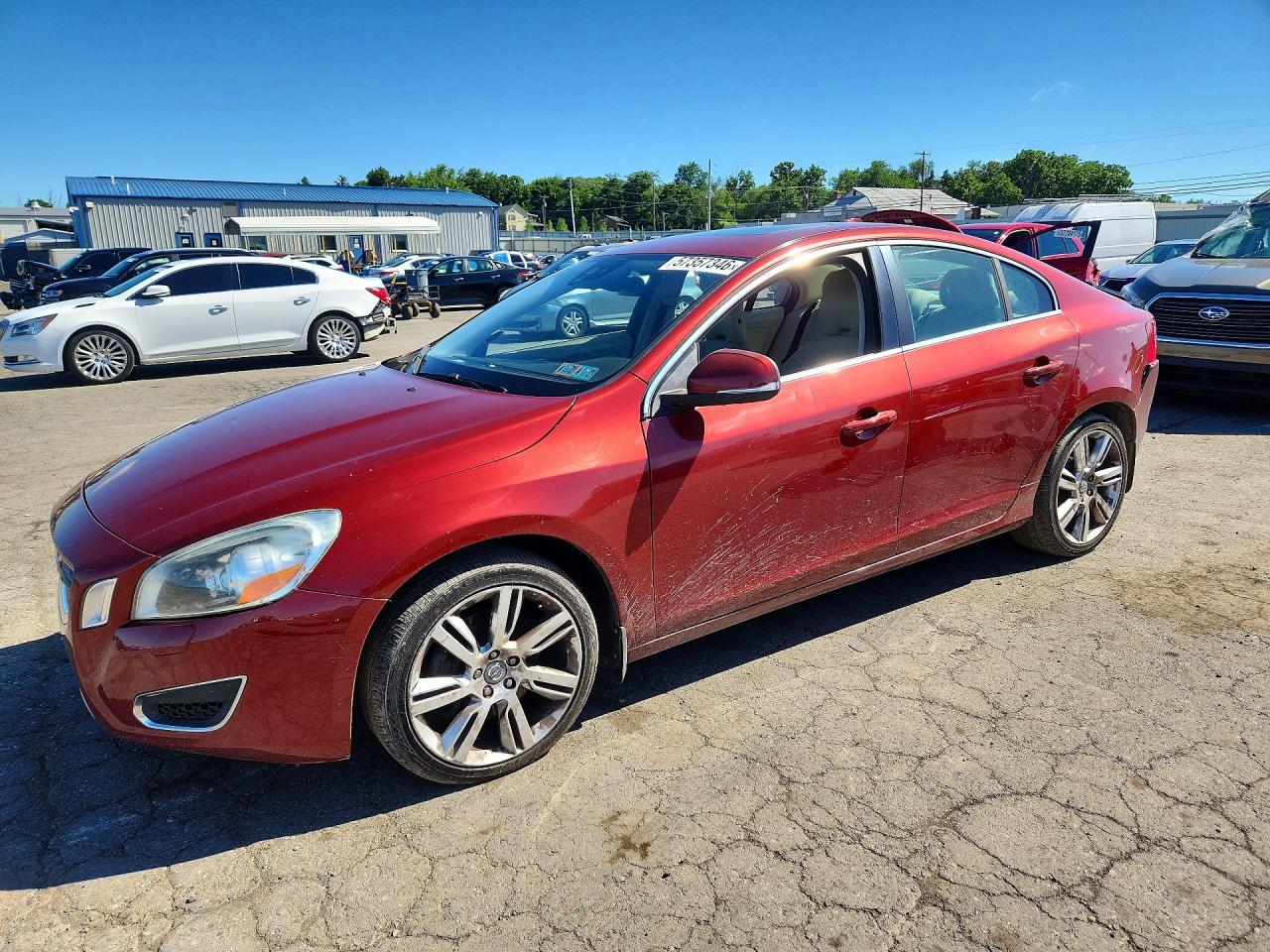 2012 Volvo S60 T6 Red vin: YV1902FH2C2045654
