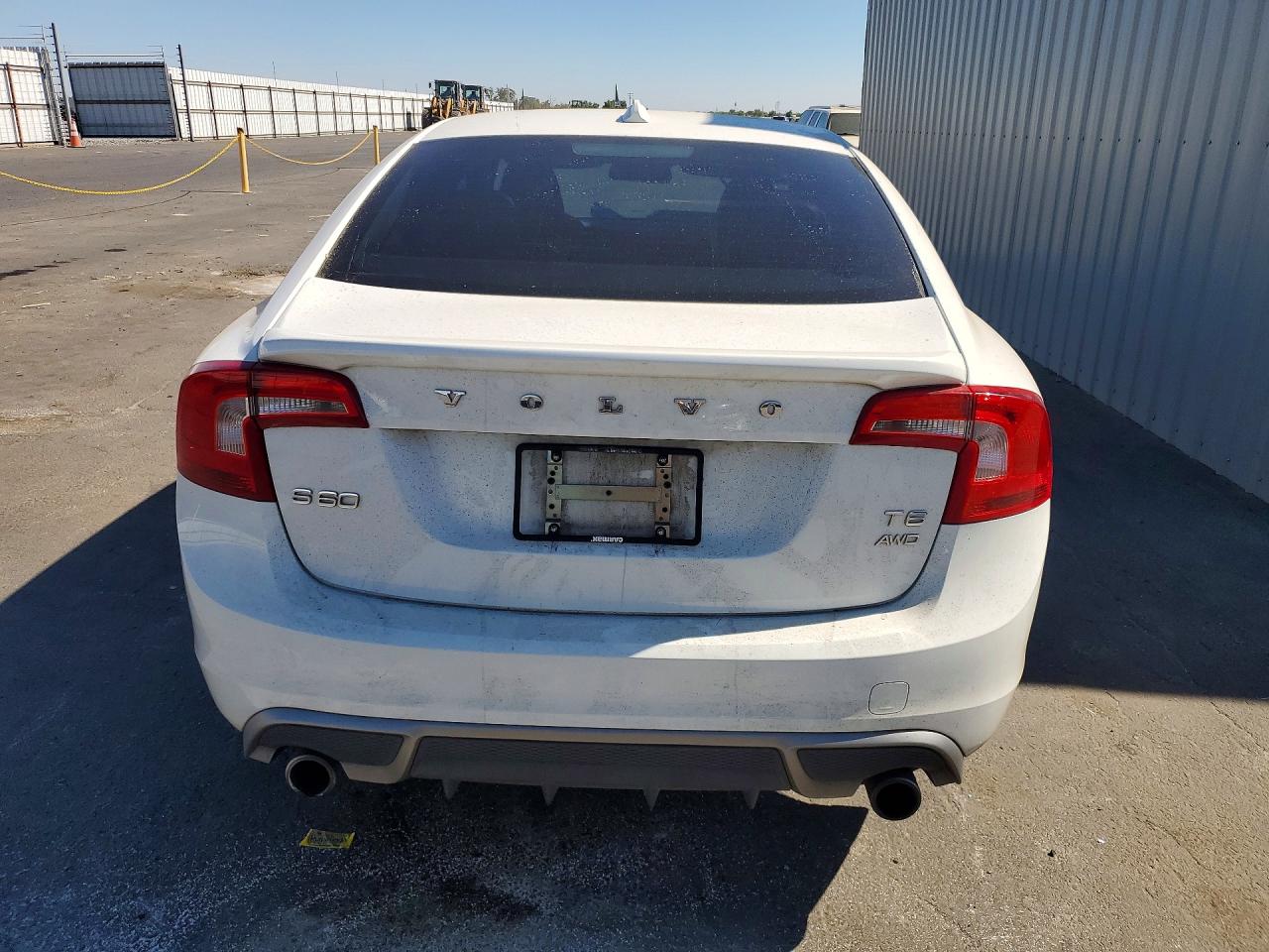 2012 Volvo S60 T6 White vin: YV1902FH2C2084082