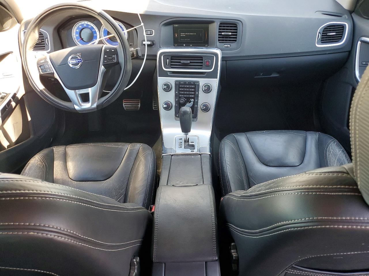 2012 Volvo S60 T6 White vin: YV1902FH2C2084082