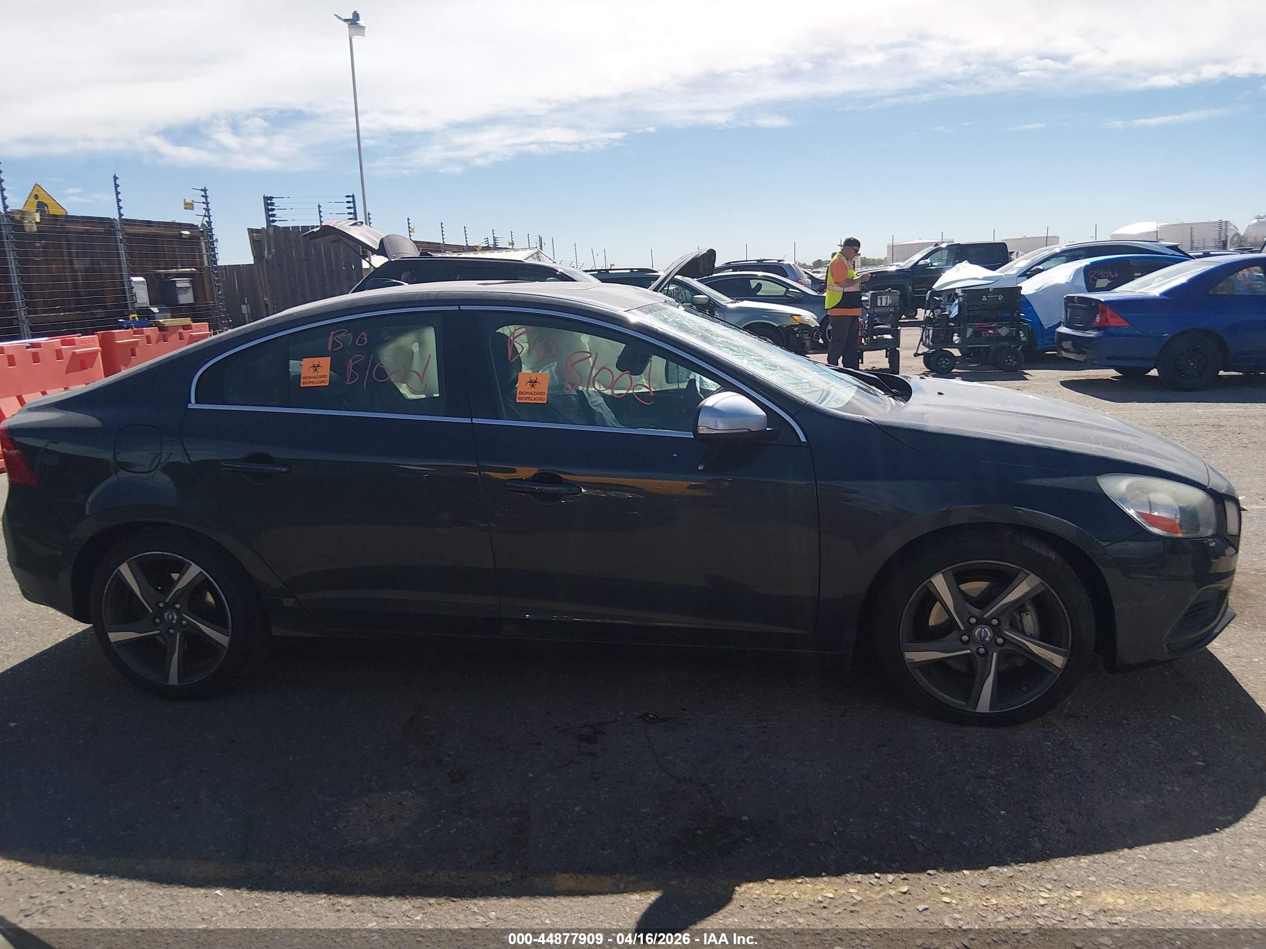 2012 Volvo S60 T6 Gray vin: YV1902FH2C2112933