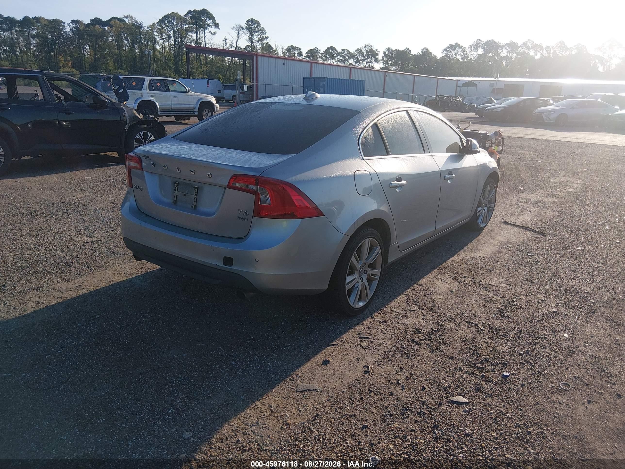 2013 Volvo S60 T6 Silver vin: YV1902FH2D2196057