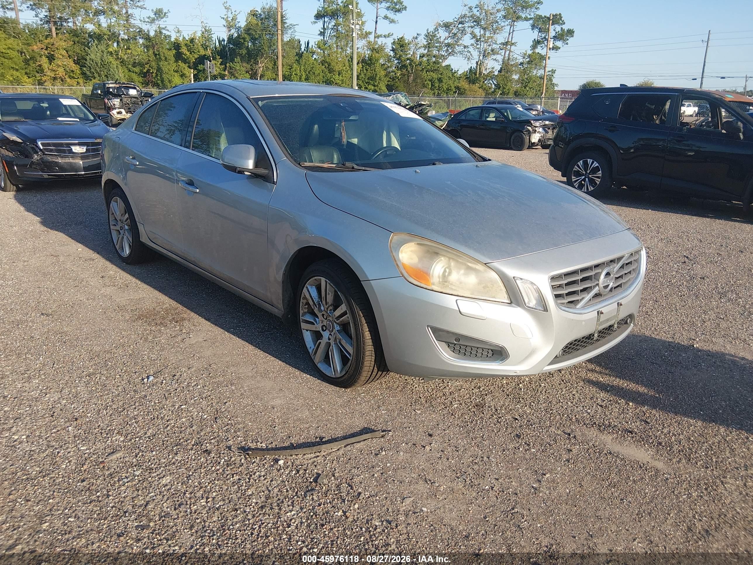 2013 Volvo S60 T6 Silver vin: YV1902FH2D2196057