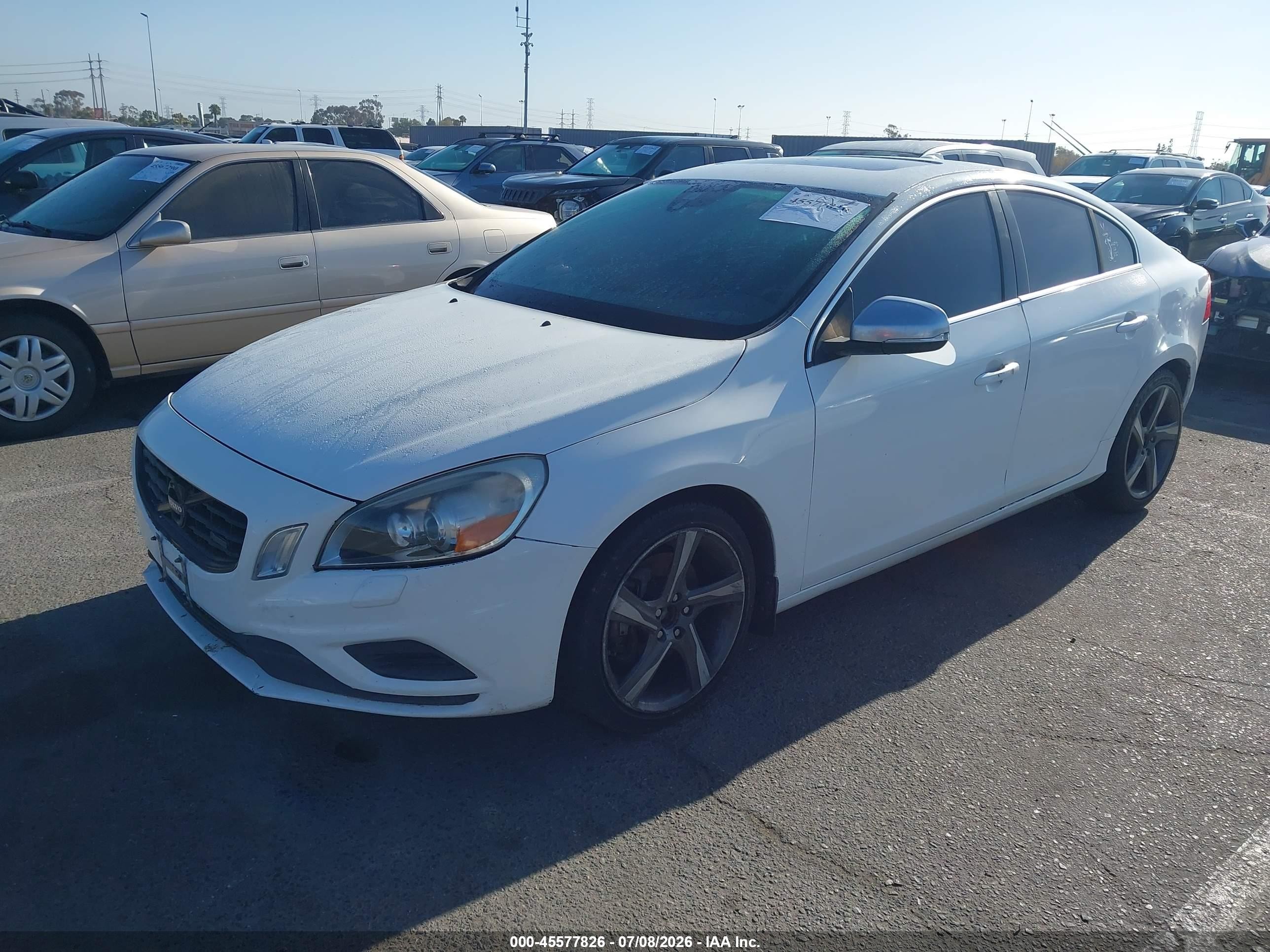 2012 Volvo S60 T6 White vin: YV1902FH3C2104260