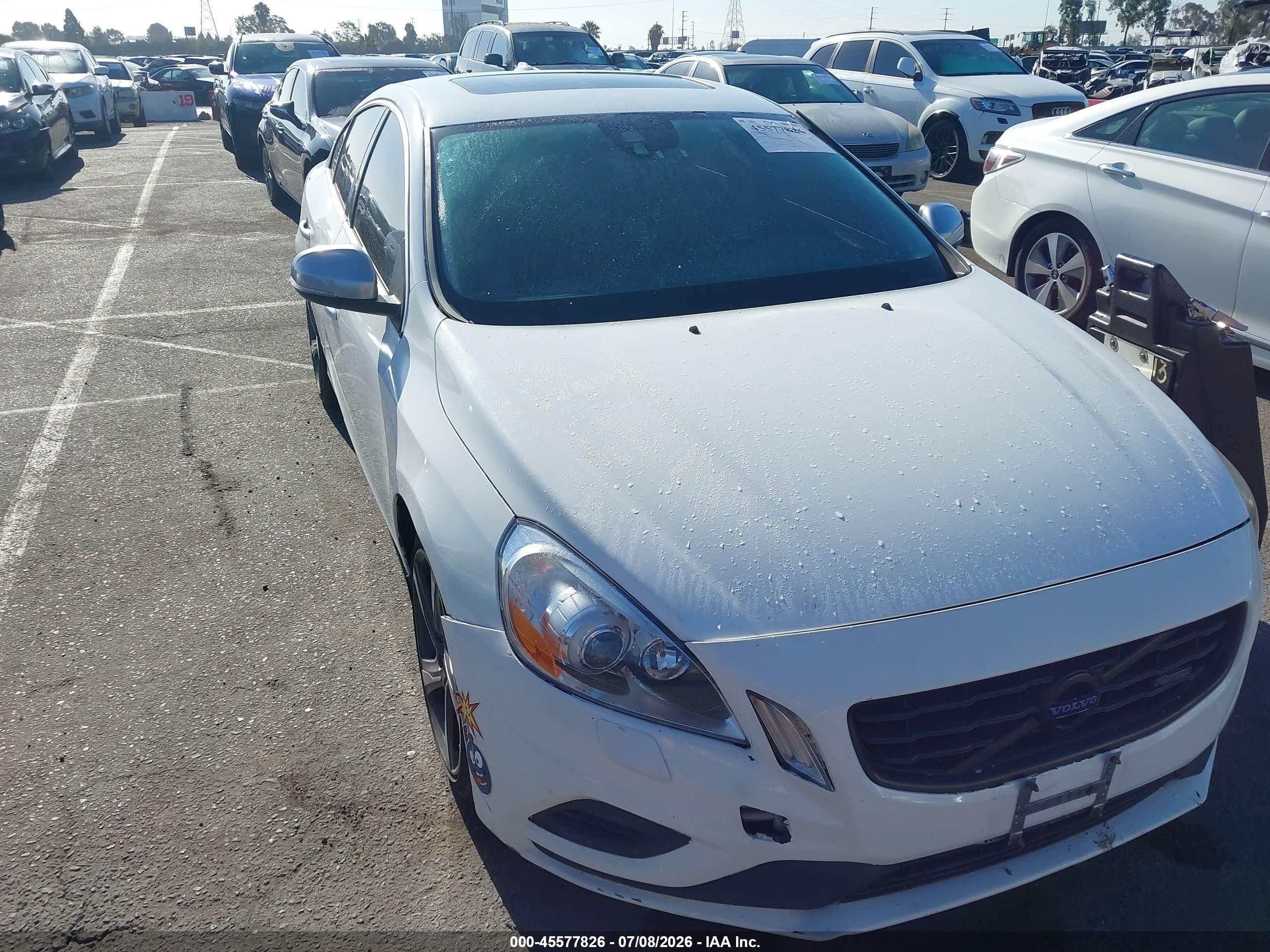 2012 Volvo S60 T6 White vin: YV1902FH3C2104260