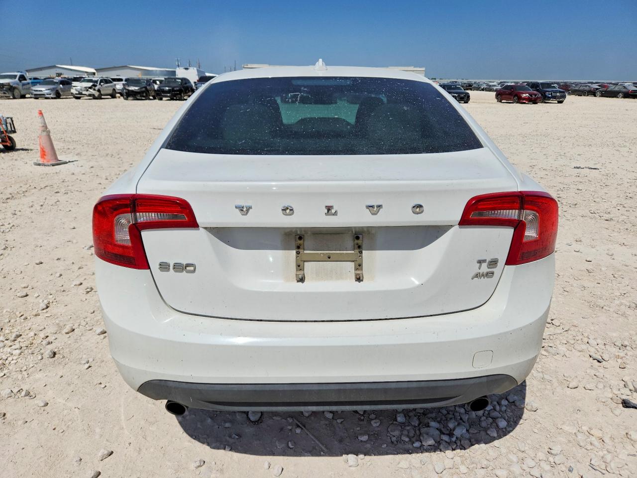 2011 Volvo S60 T6 White vin: YV1902FH5B2017328