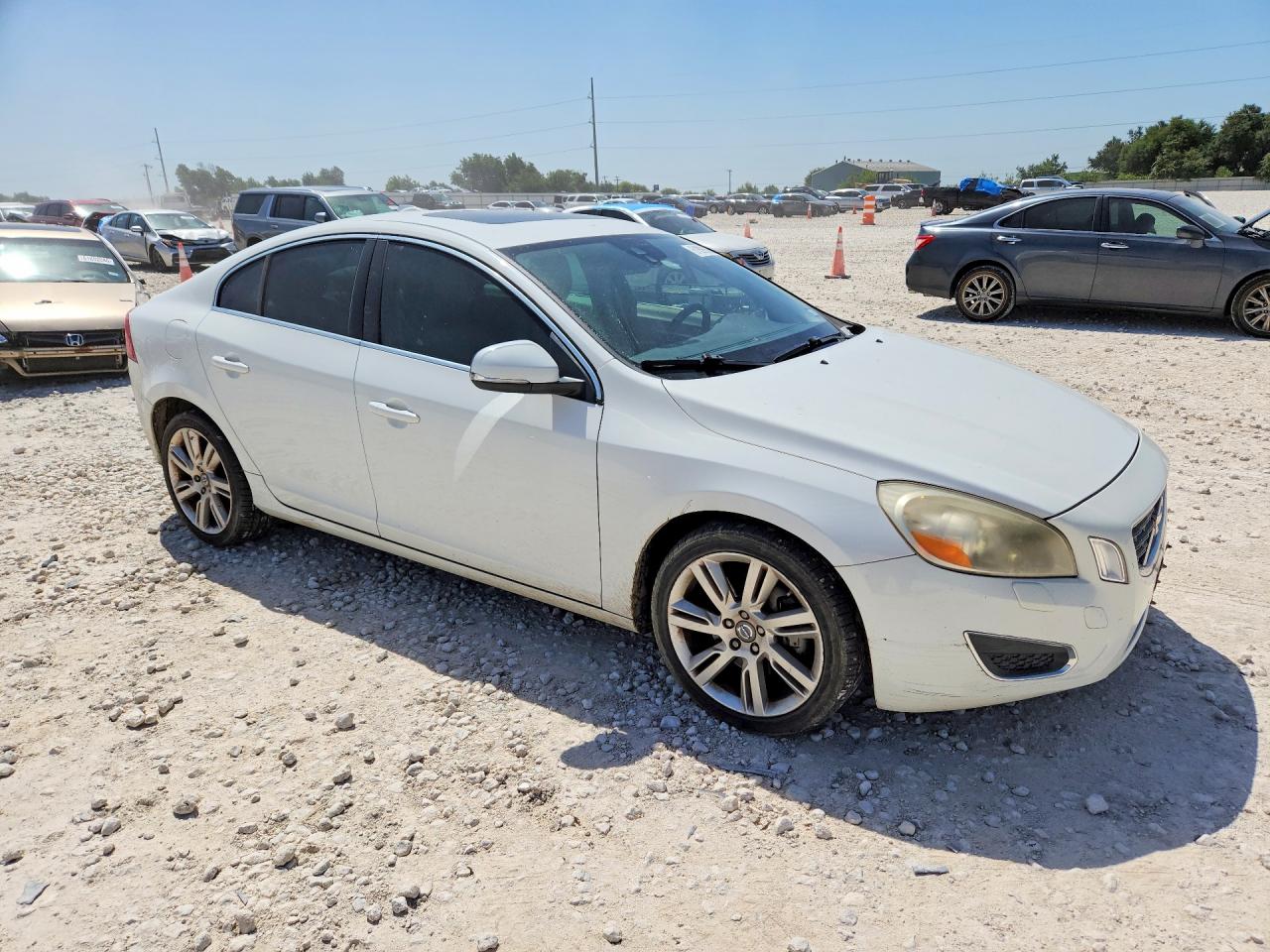 2011 Volvo S60 T6 White vin: YV1902FH5B2017328