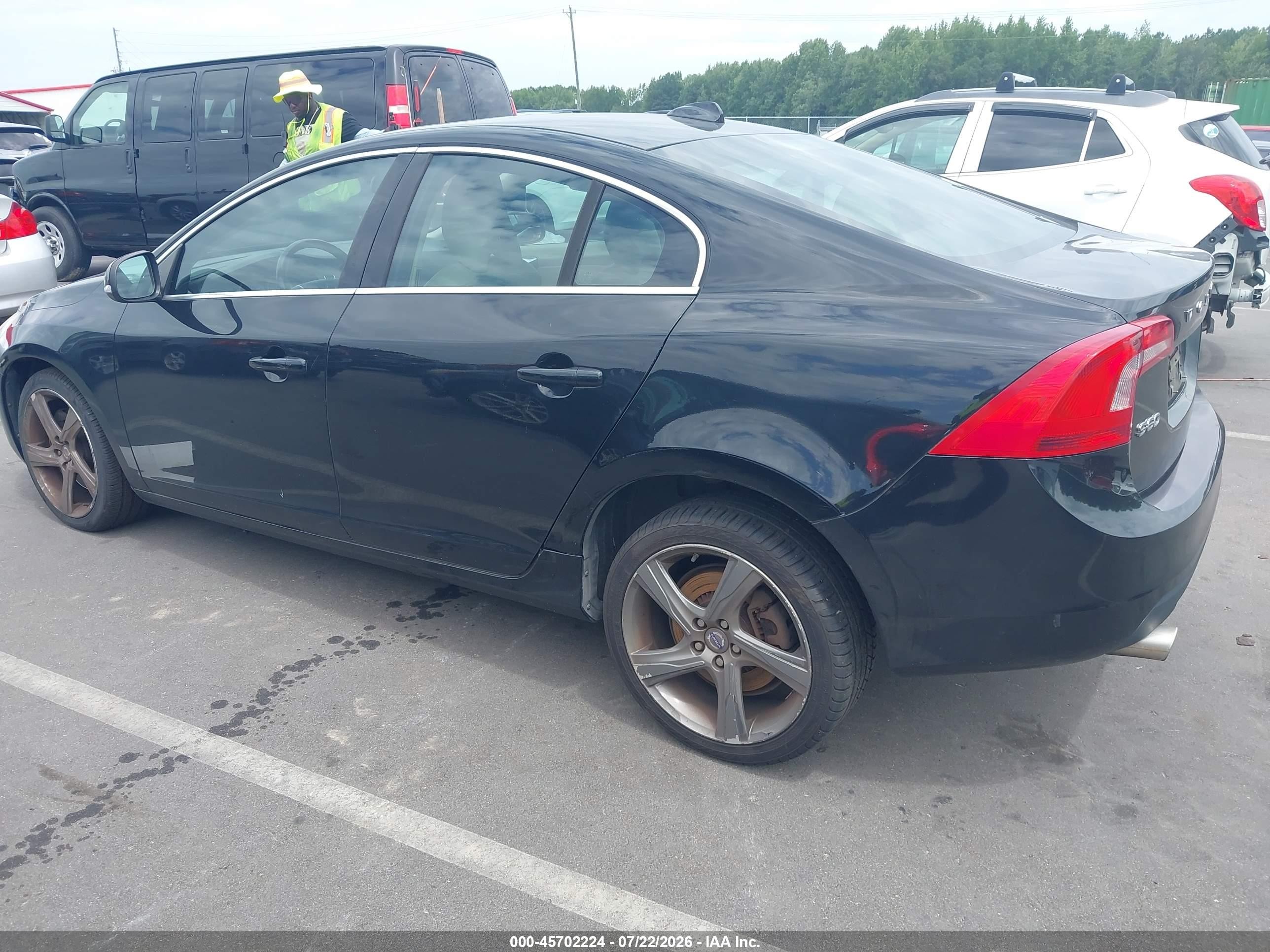 2011 Volvo S60 Moonroof Black vin: YV1902FH6B2017676