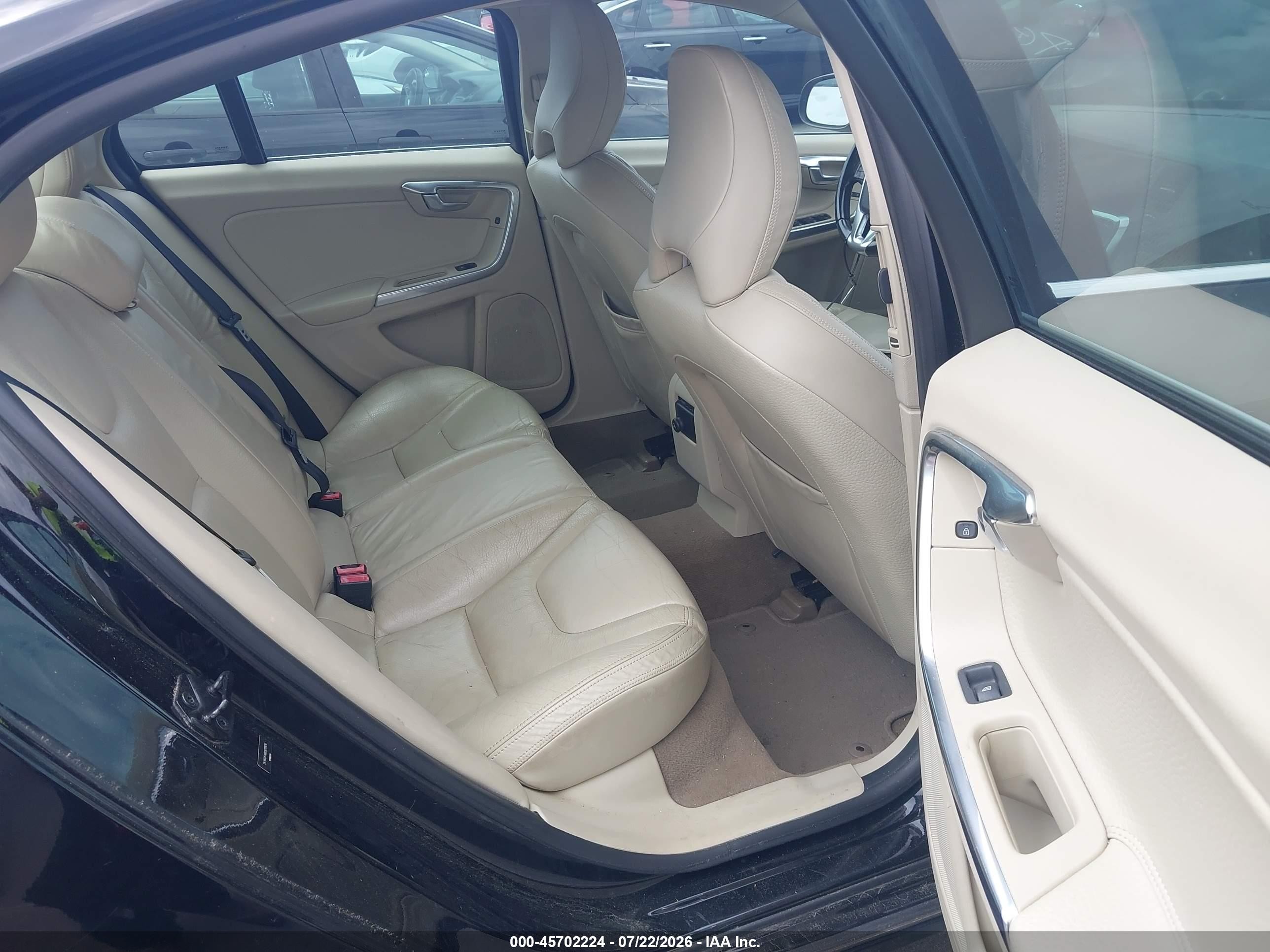 2011 Volvo S60 Moonroof Black vin: YV1902FH6B2017676