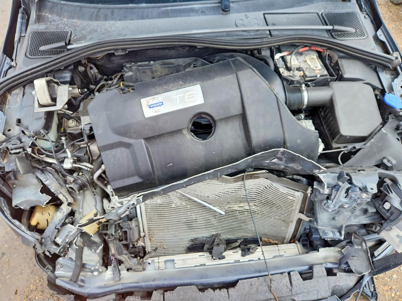 2013 Volvo S60 T6 Charcoal vin: YV1902FH6D2175602