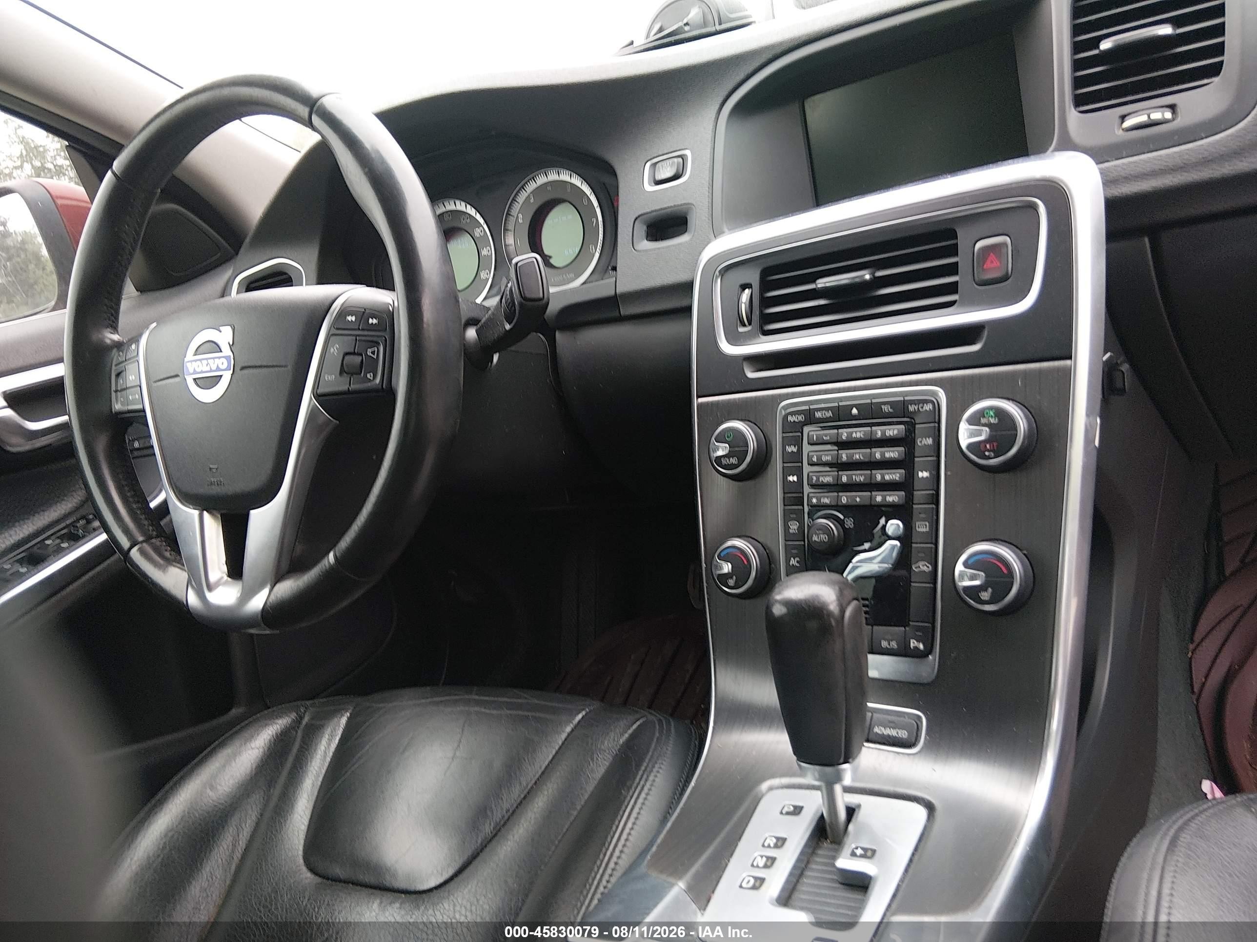 2011 Volvo S60 T6 (retail Only)/w/moonroof Красный vin: YV1902FH7B2000921