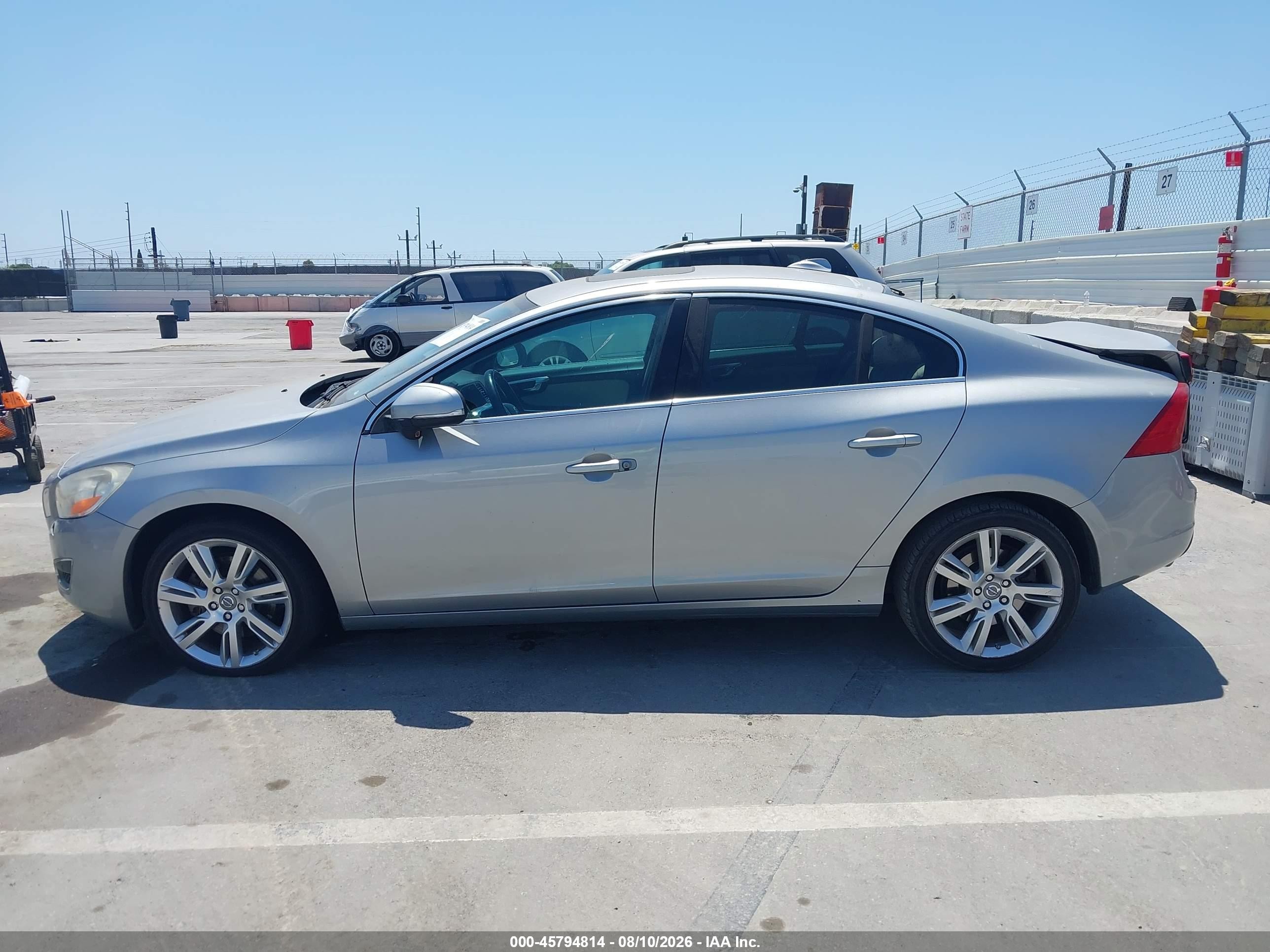 2012 Volvo S60 T6 Silver vin: YV1902FH7C2038909
