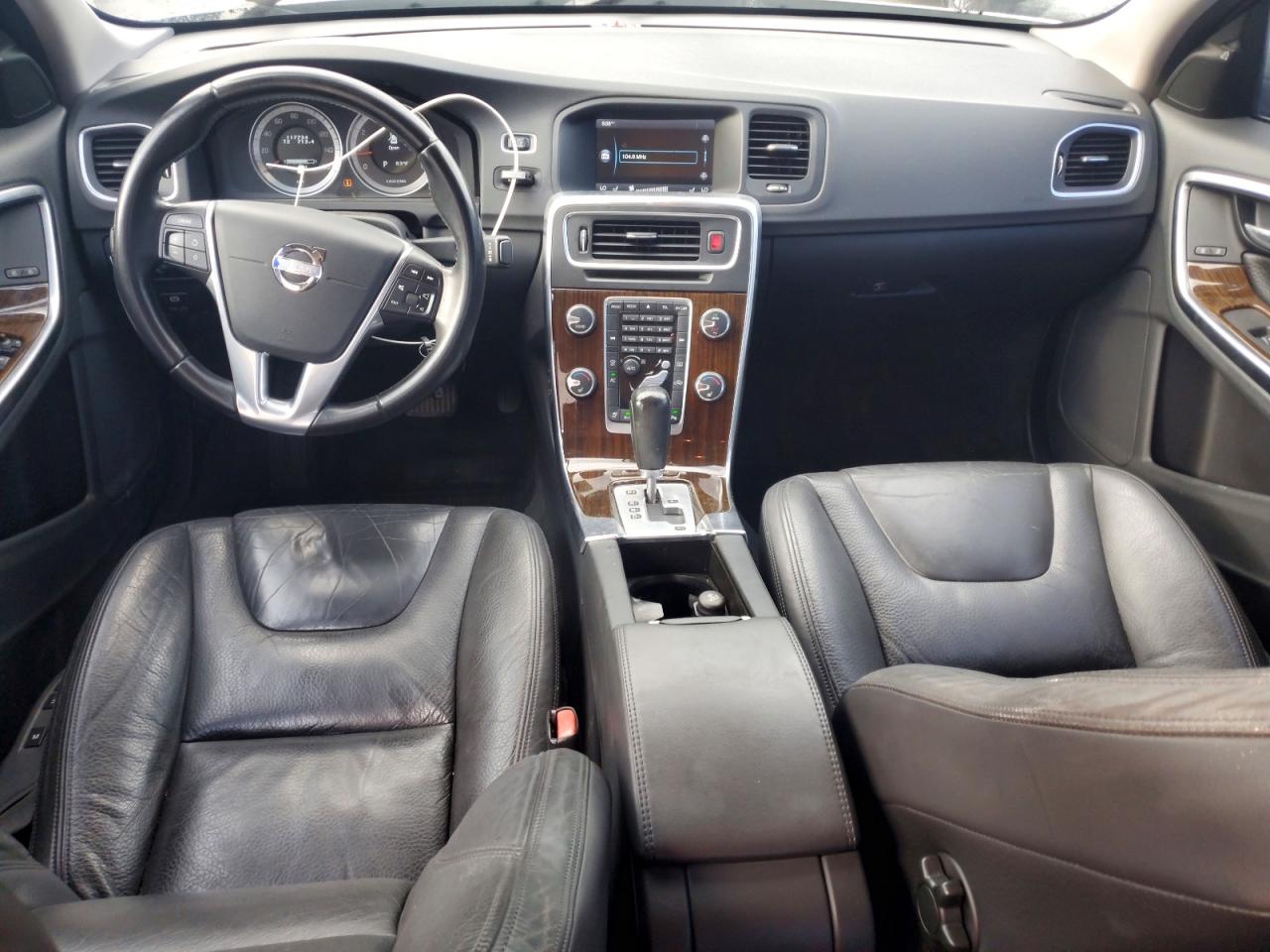 2012 Volvo S60 T6 Серебряный vin: YV1902FH7C2138363