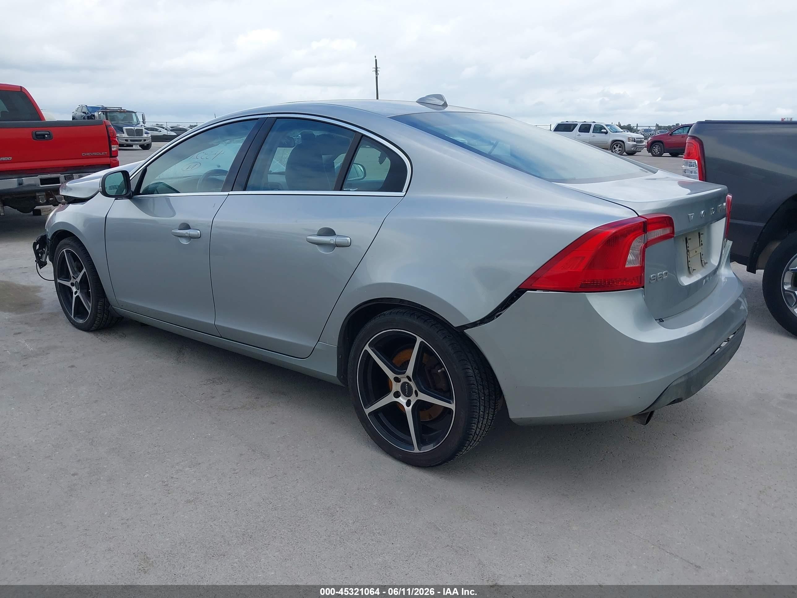 2012 Volvo S60 T6 Gray vin: YV1902FH7C2140209