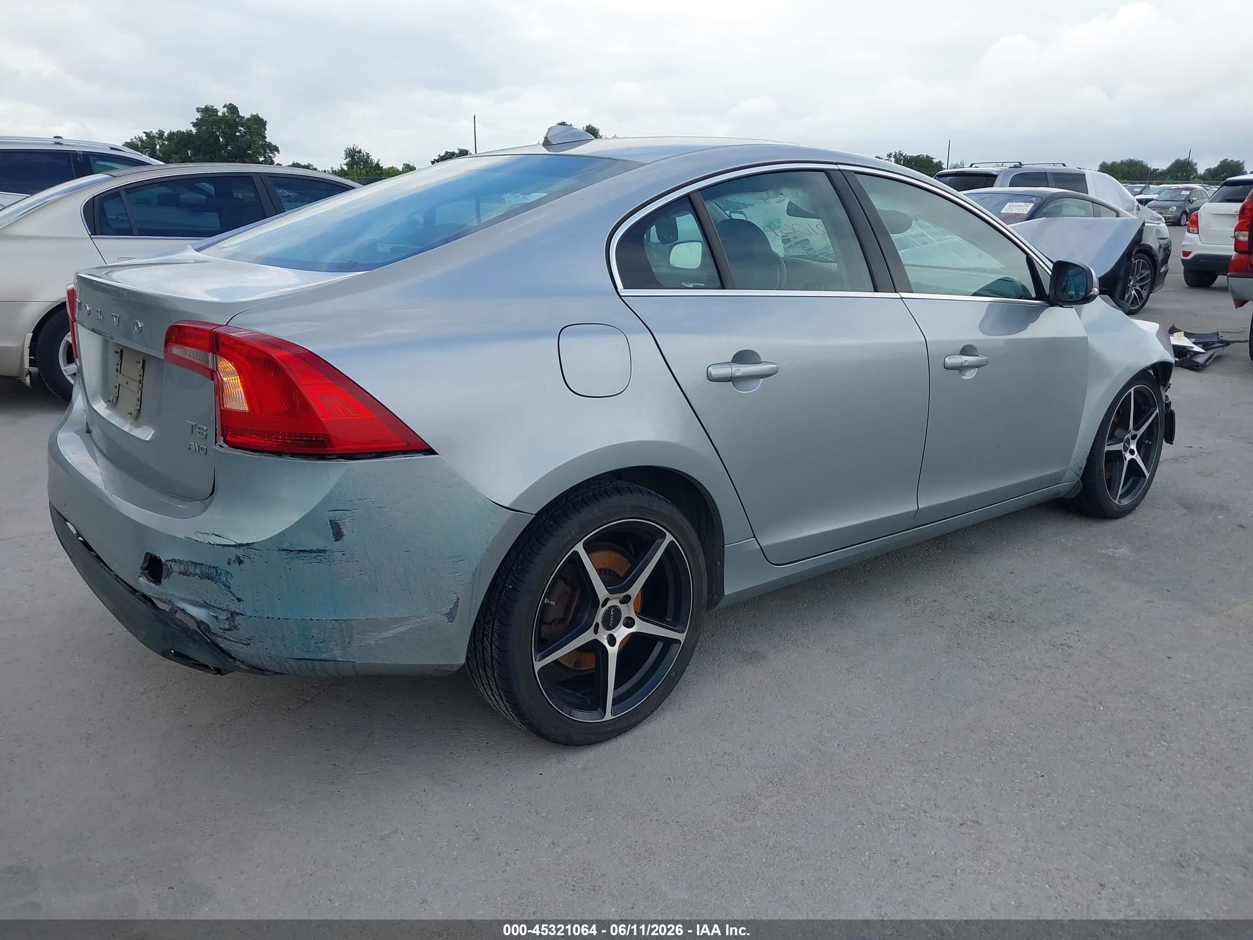 2012 Volvo S60 T6 Gray vin: YV1902FH7C2140209