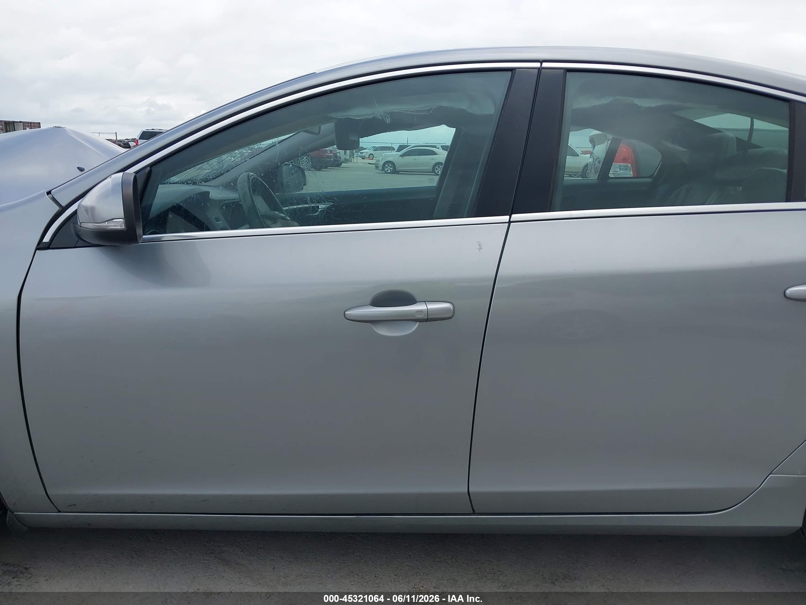 2012 Volvo S60 T6 Gray vin: YV1902FH7C2140209