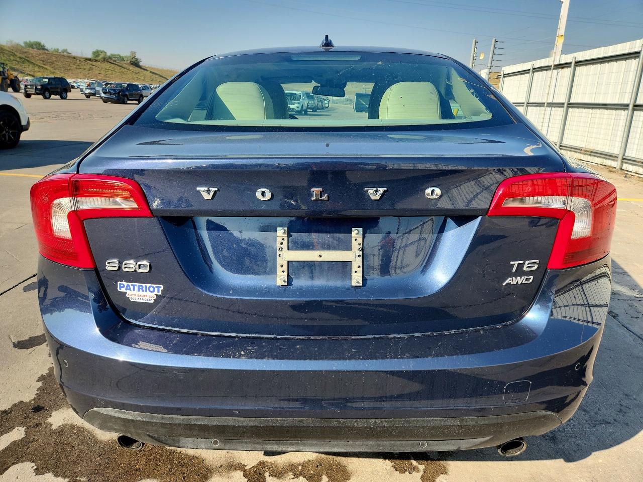 2011 Volvo S60 T6 Синий vin: YV1902FH8B2013743