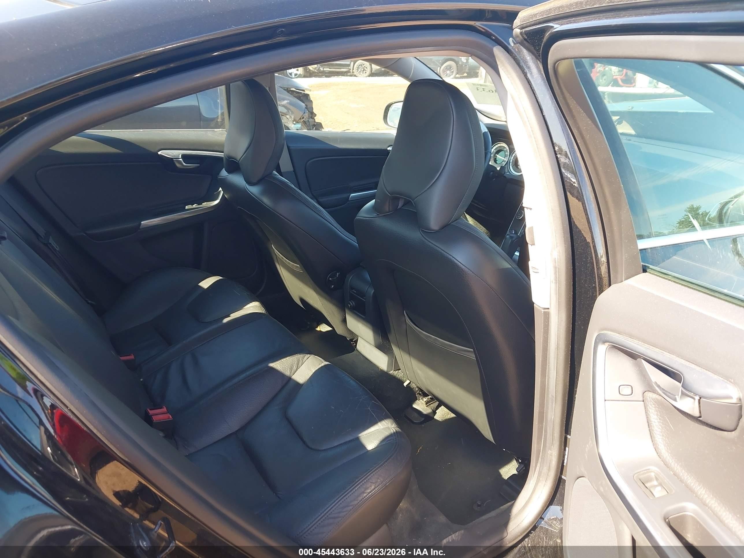 2012 Volvo S60 T6 Black vin: YV1902FH8C2055329
