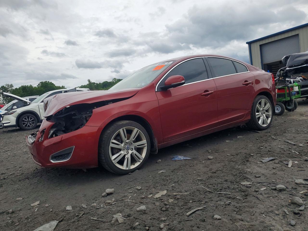 2012 Volvo S60 T6 Burgundy vin: YV1902FH8C2098021