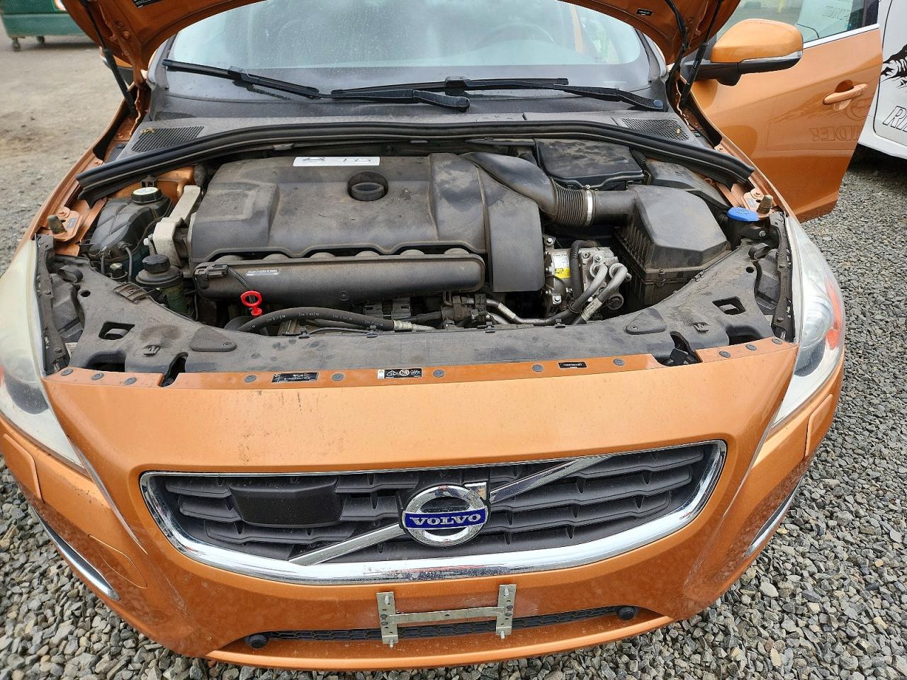 2013 Volvo S60 T6 Orange vin: YV1902FH8D2170577