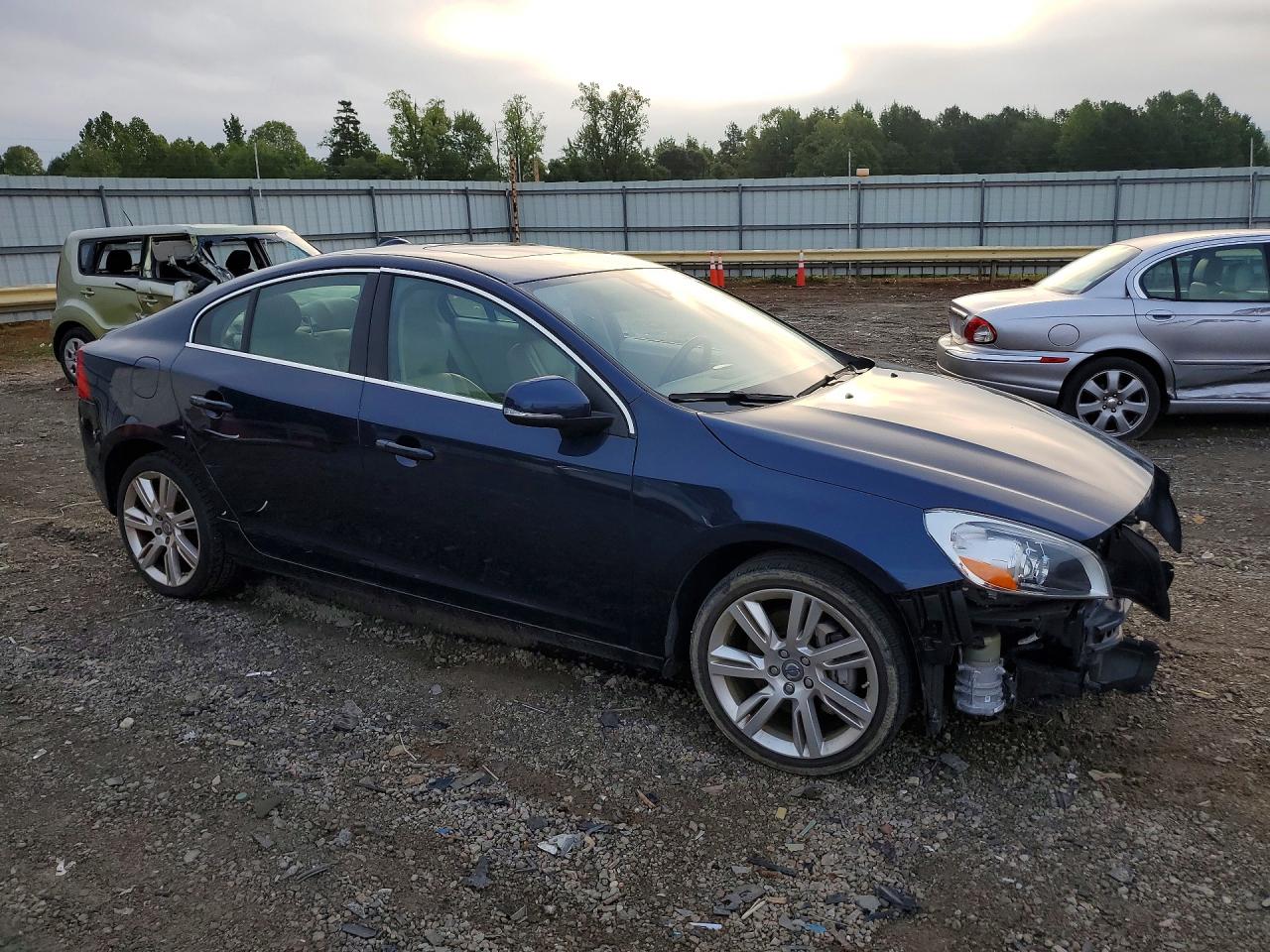 2013 Volvo S60 T6 Blue vin: YV1902FH8D2190473