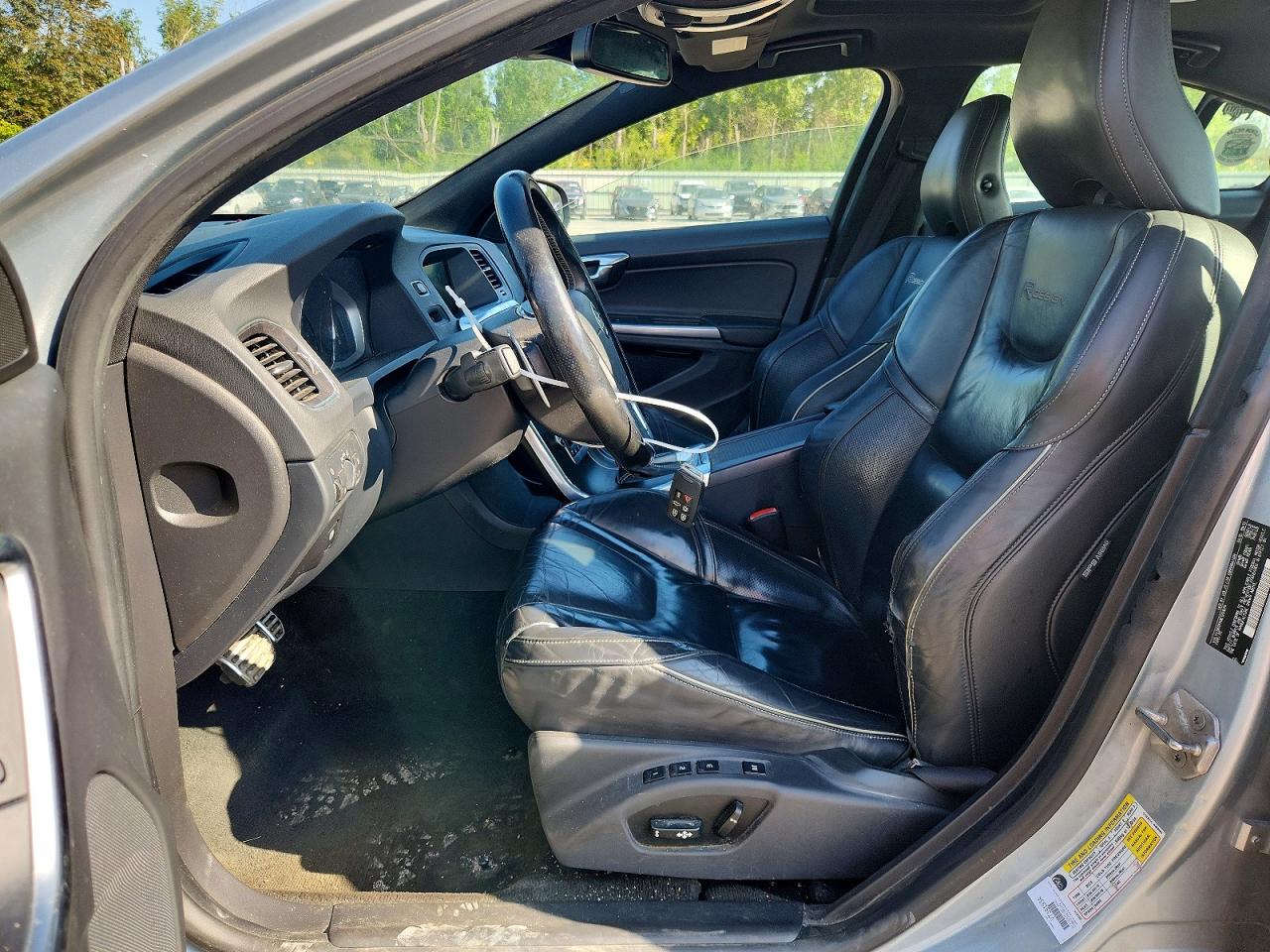 2014 Volvo S60 T6 Silver vin: YV1902FH9E1291674