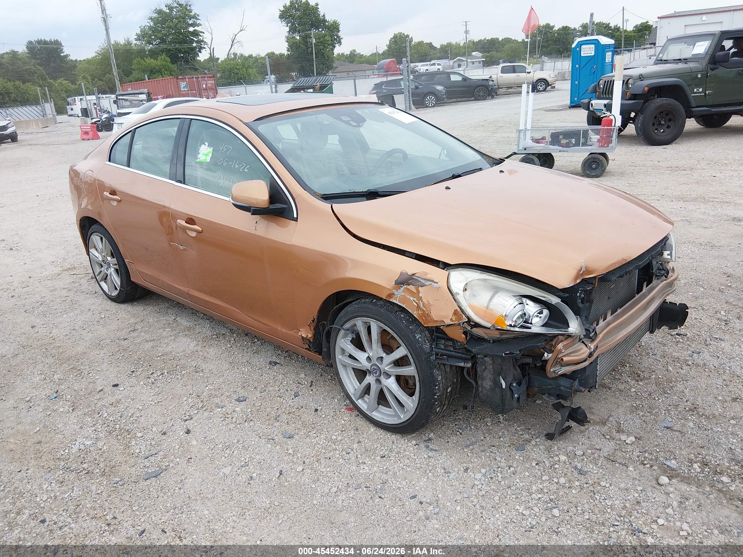 2011 Volvo S60 T6 Orange vin: YV1902FHXB2016496