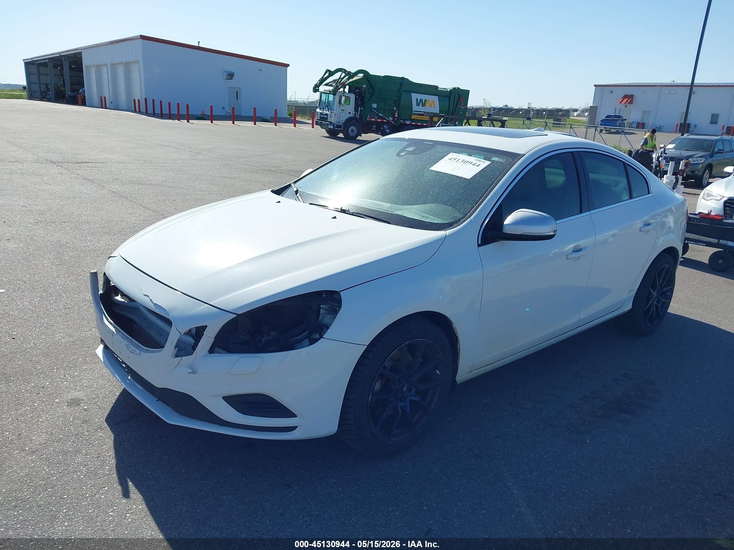2013 Volvo S60 T6 White vin: YV1902FHXD2173805