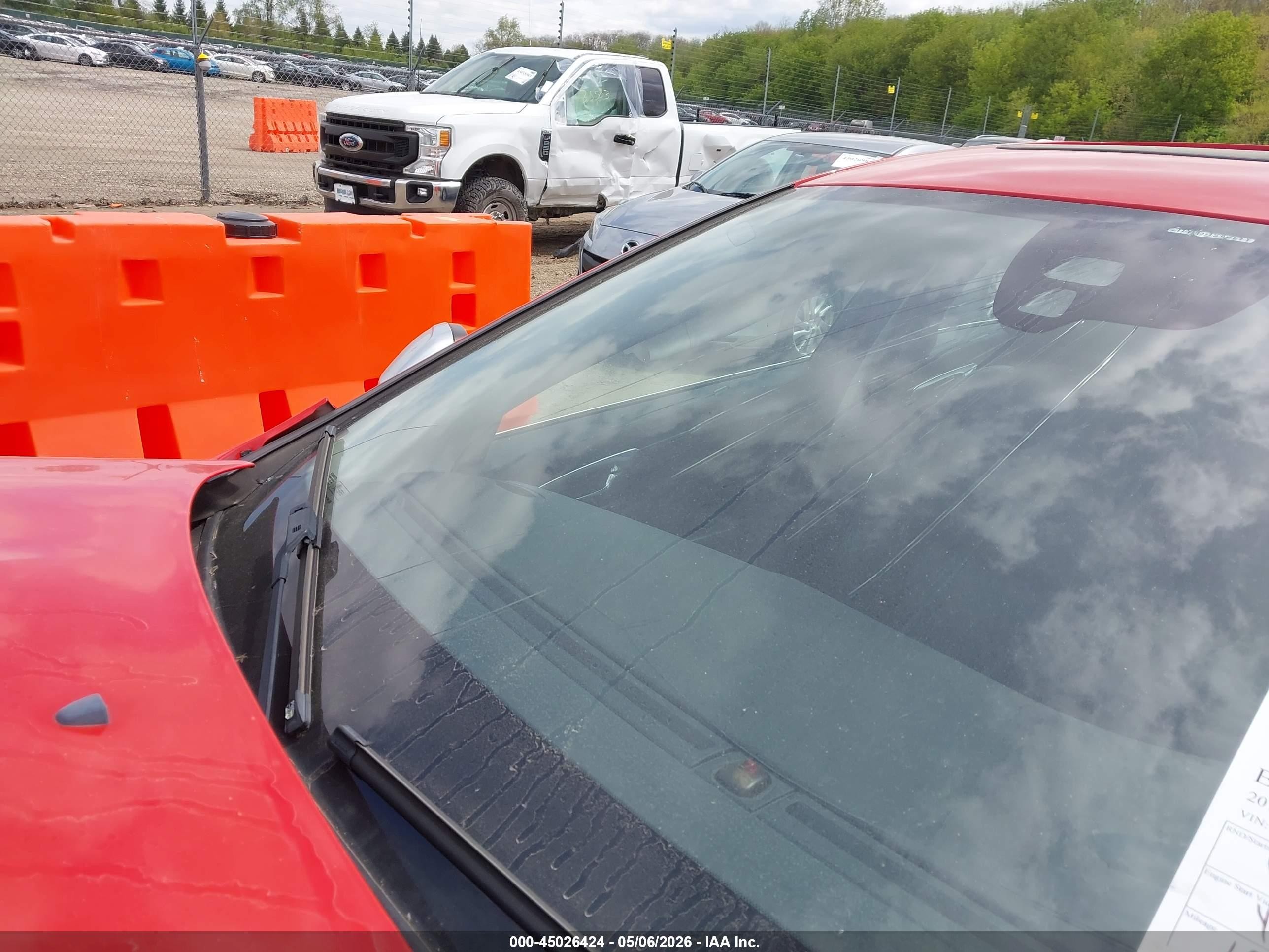 2013 Volvo S60 T6 Red vin: YV1902FHXD2183198