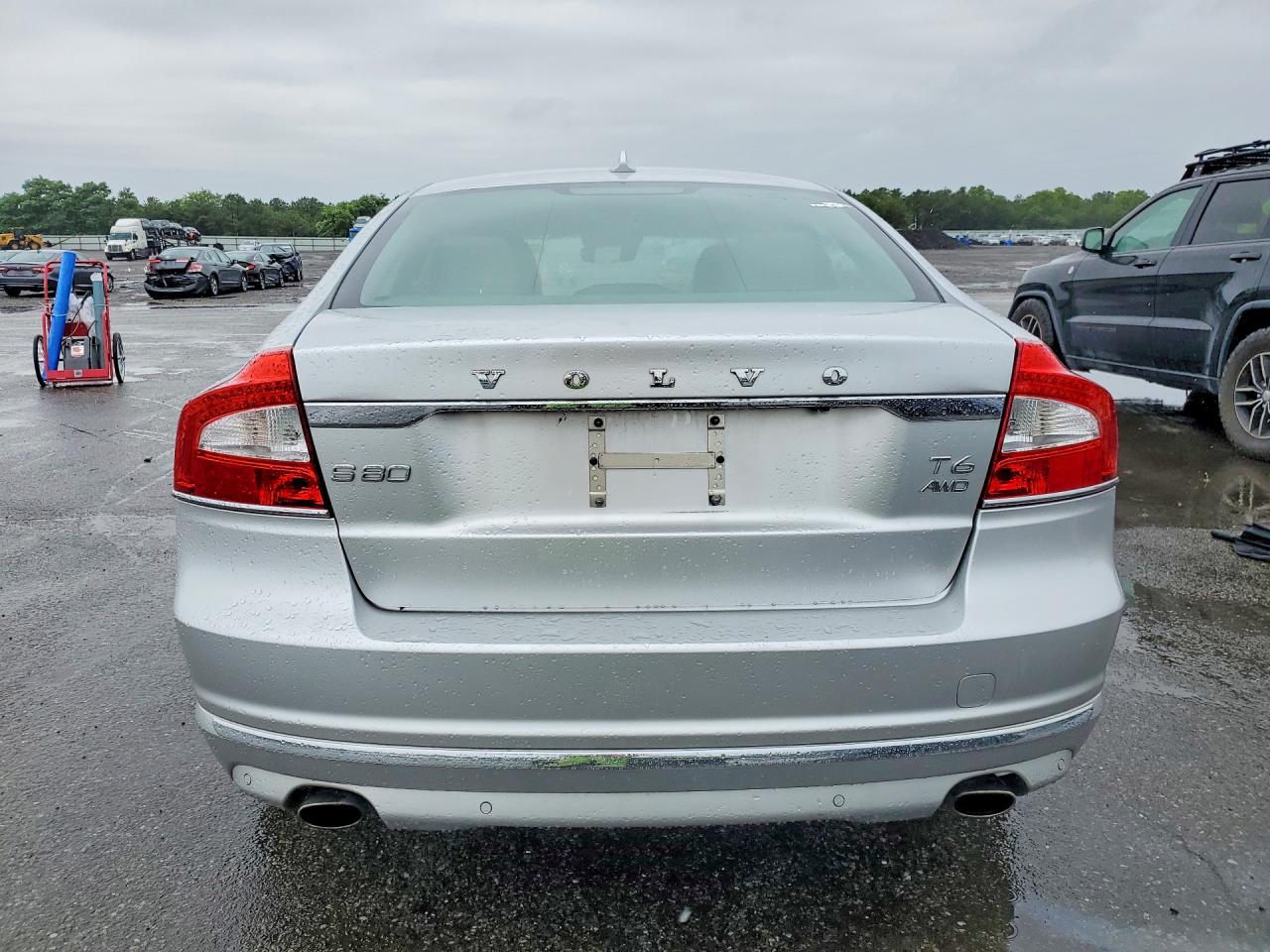2015 Volvo S80 Platinum Silver vin: YV1902MM1F1191263