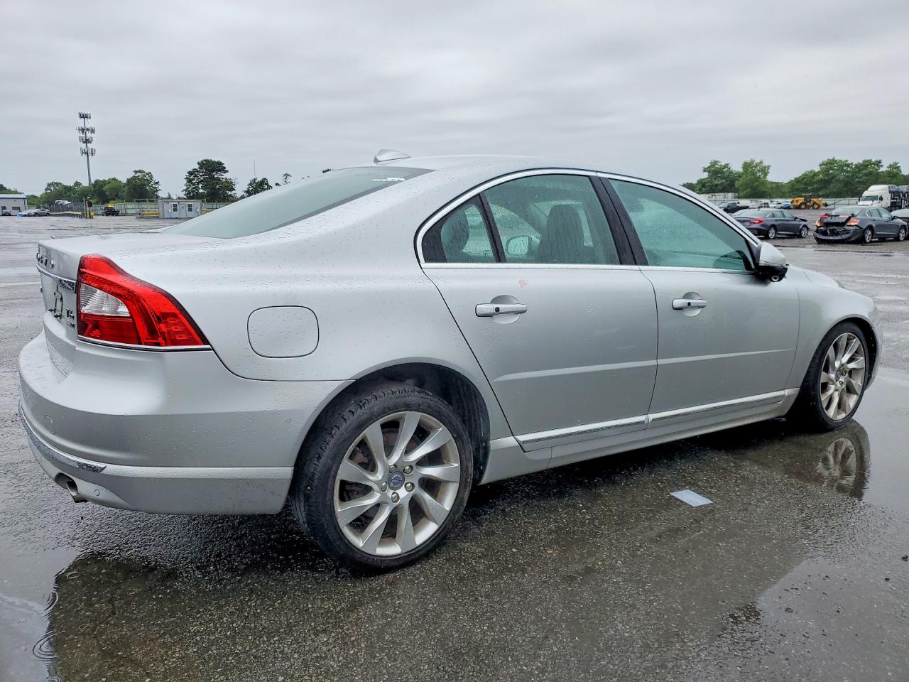 2015 Volvo S80 Platinum Silver vin: YV1902MM1F1191263