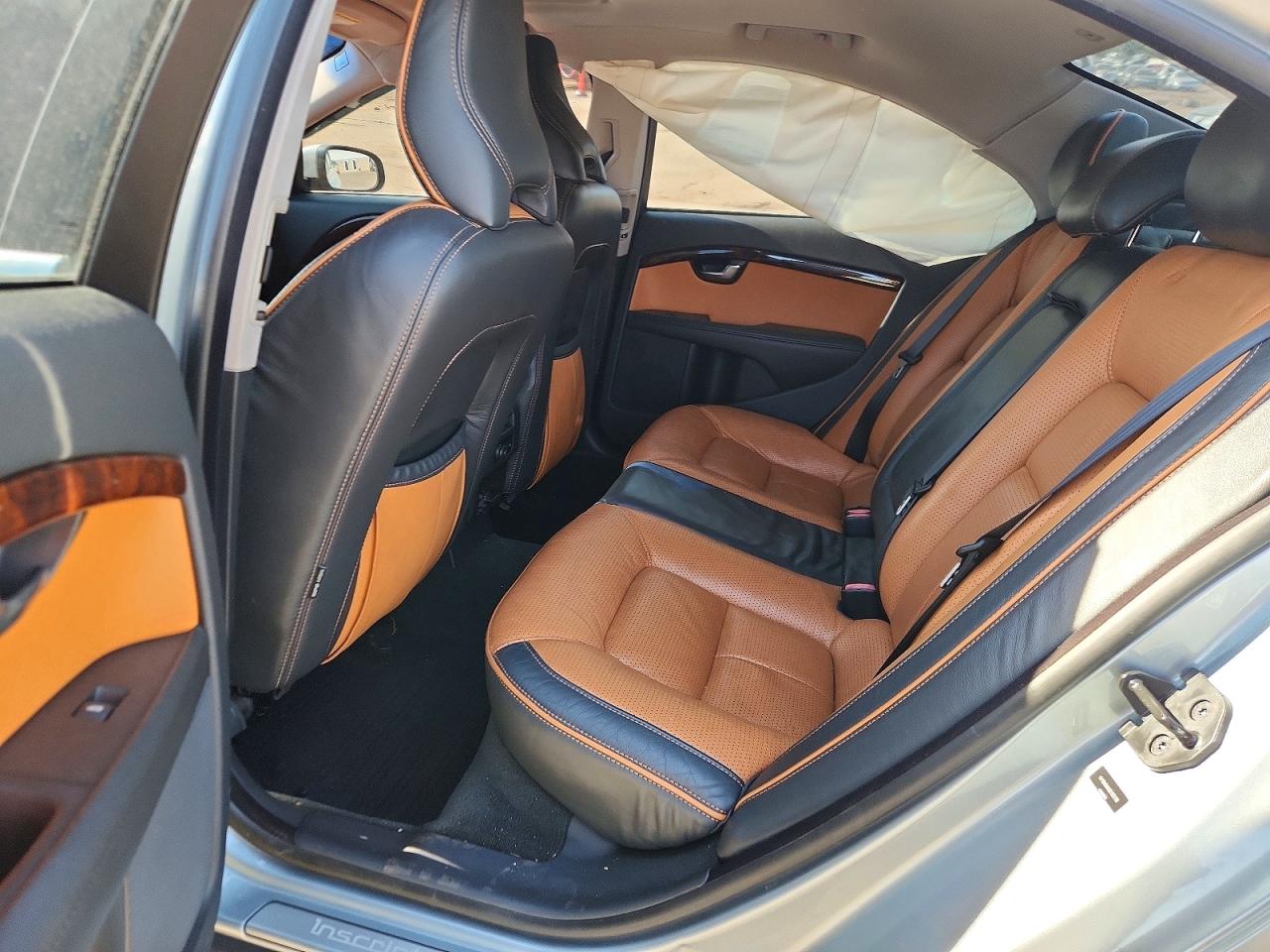 2011 Volvo S80 3.2 Silver vin: YV1940AS1B1135118