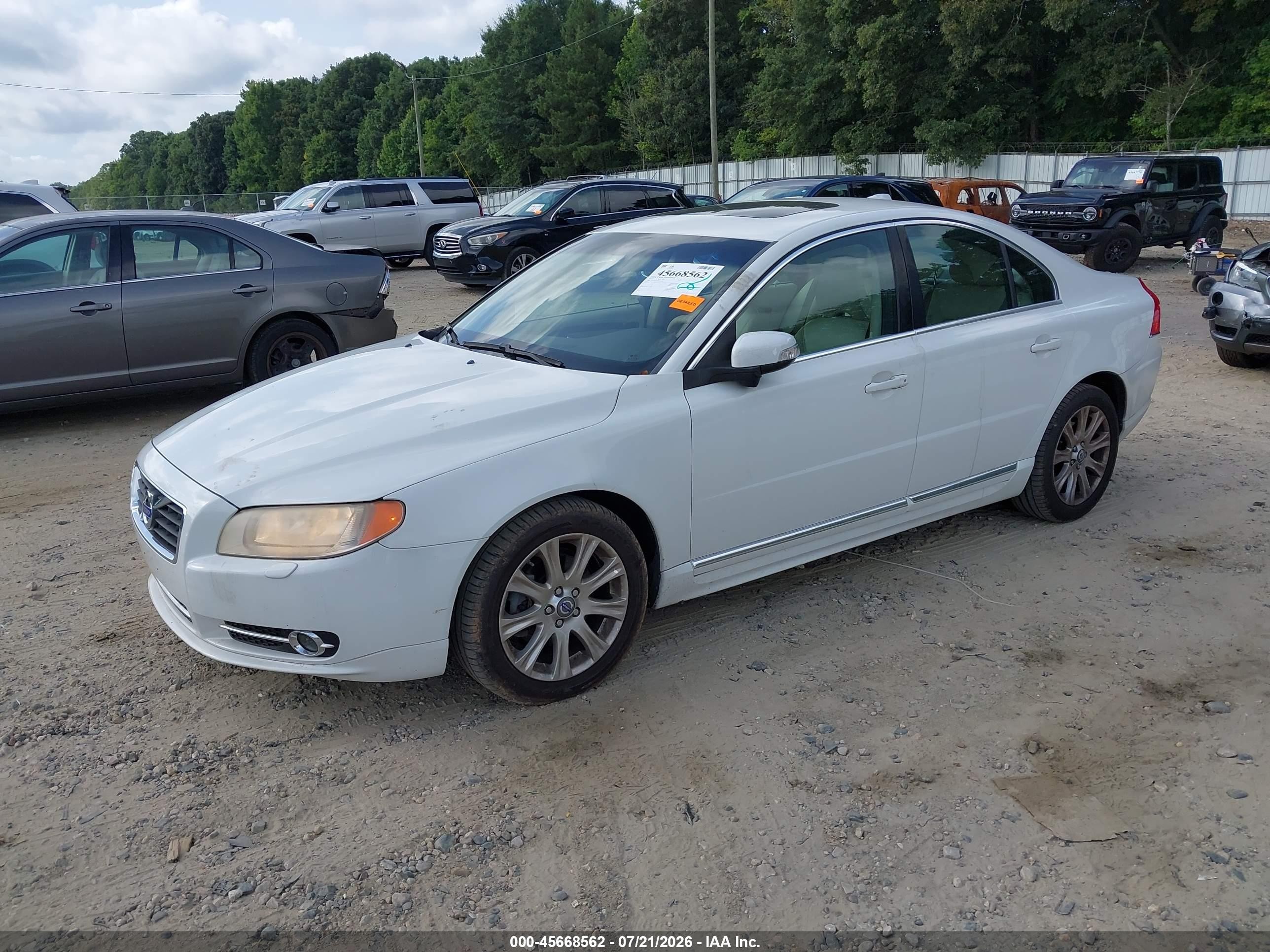 2011 Volvo S80 3.2 White vin: YV1940AS7B1145183