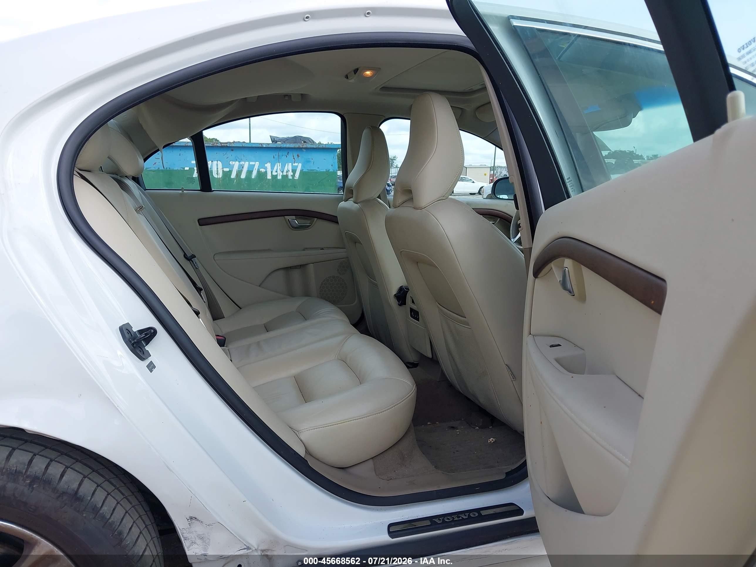 2011 Volvo S80 3.2 White vin: YV1940AS7B1145183