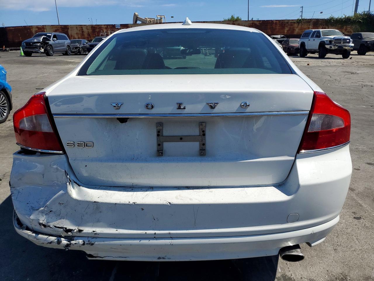 2011 Volvo S80 3.2 Белый vin: YV1940AS9B1146903