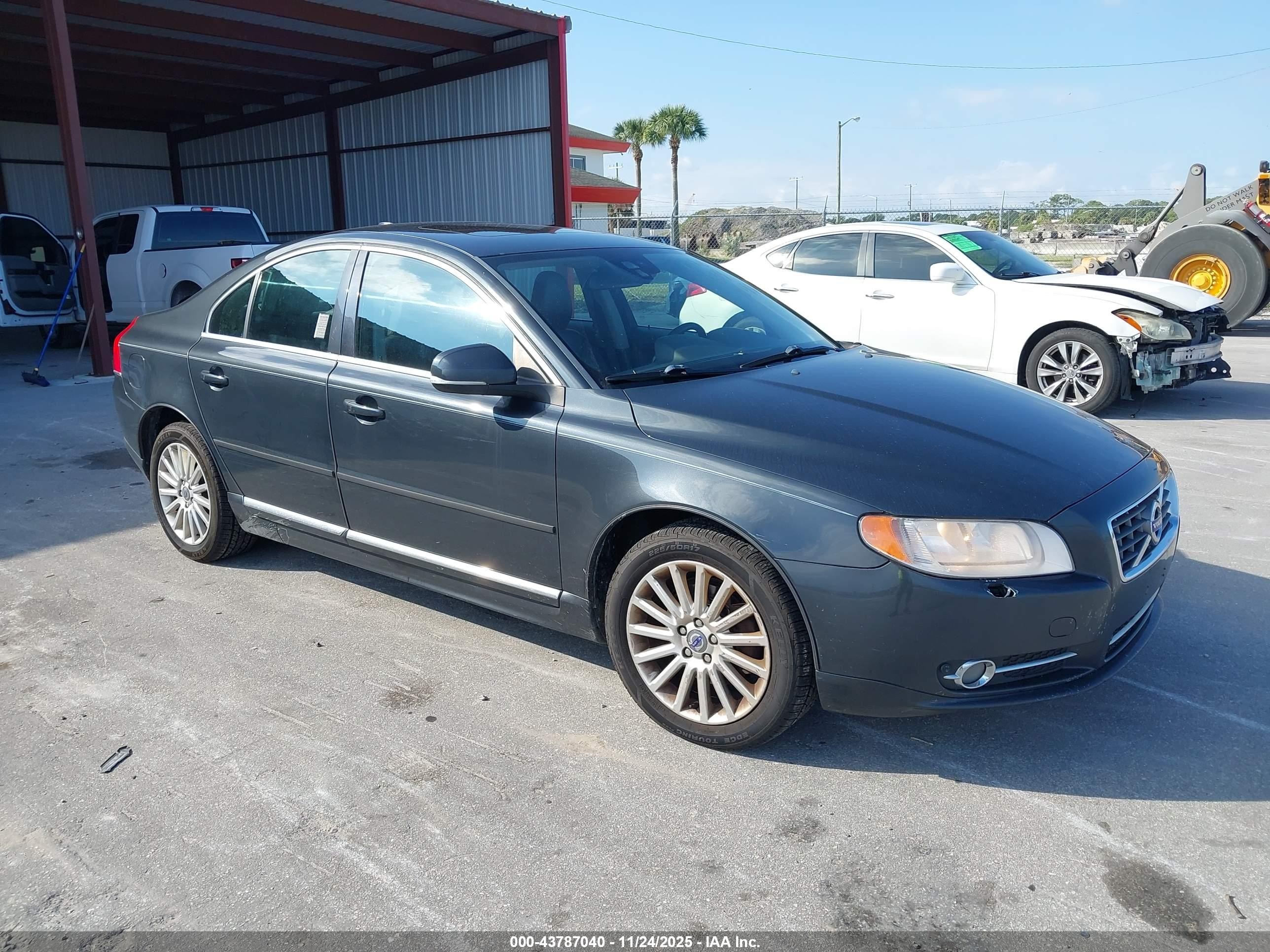 YV1940ASXC1156504
