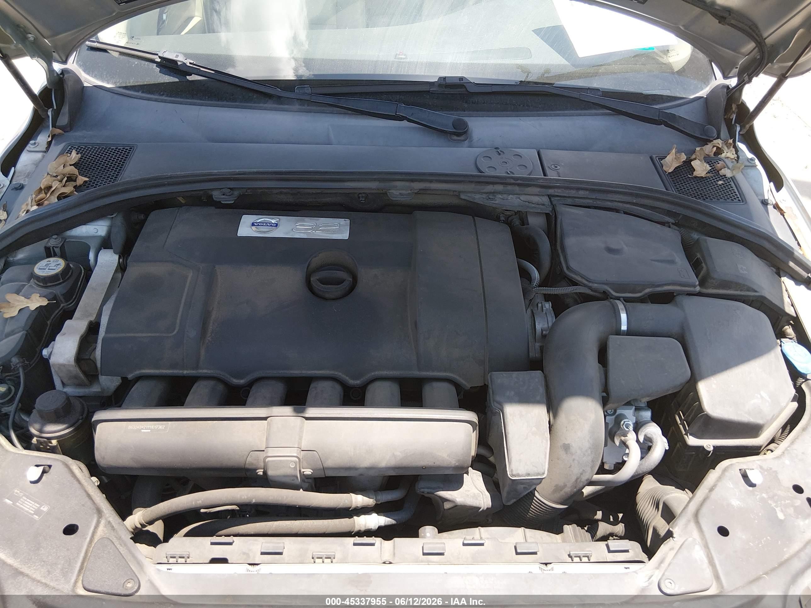 2011 Volvo S80 3.2 Silver vin: YV1952AS0B1143414