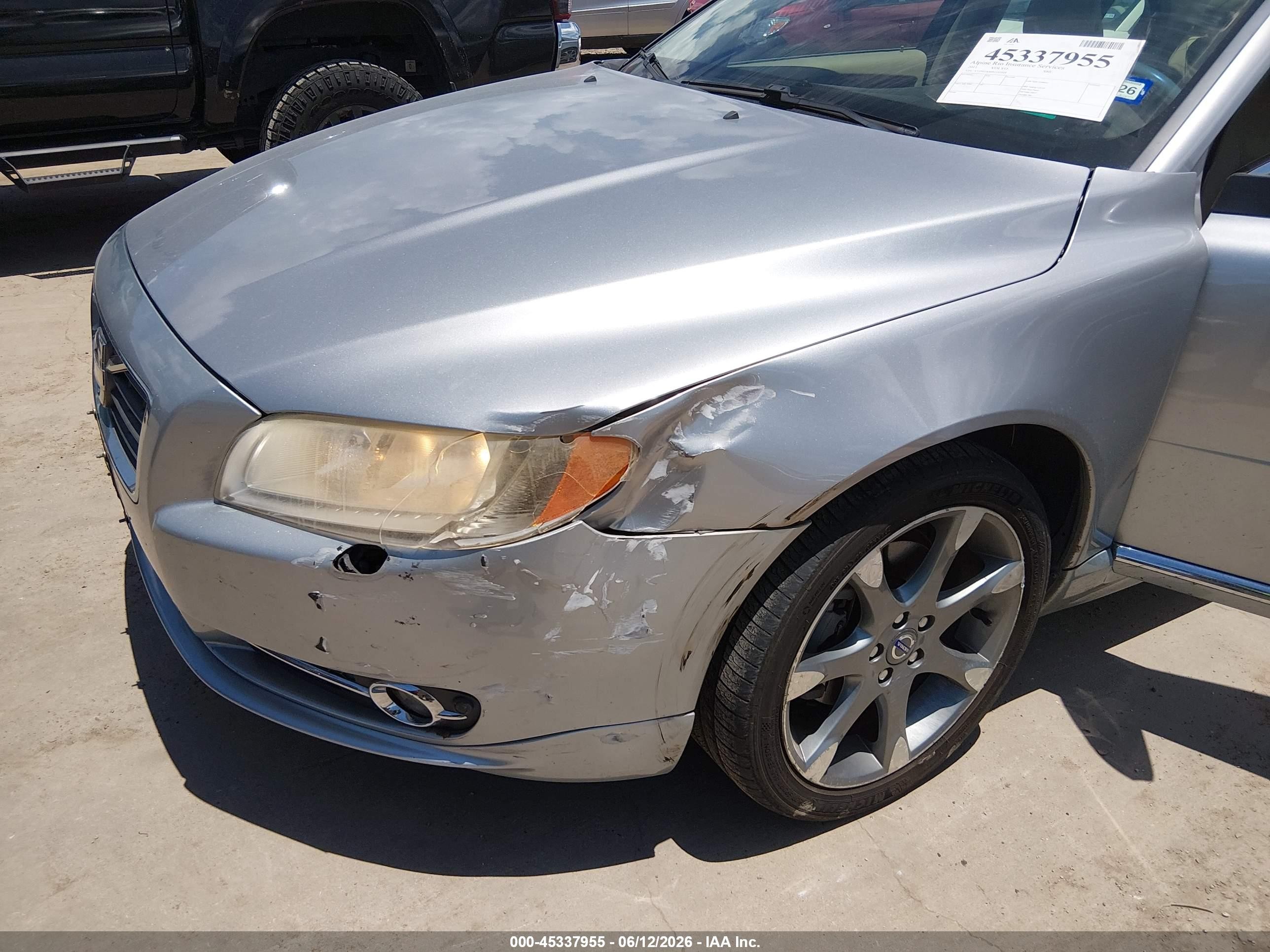 2011 Volvo S80 3.2 Silver vin: YV1952AS0B1143414